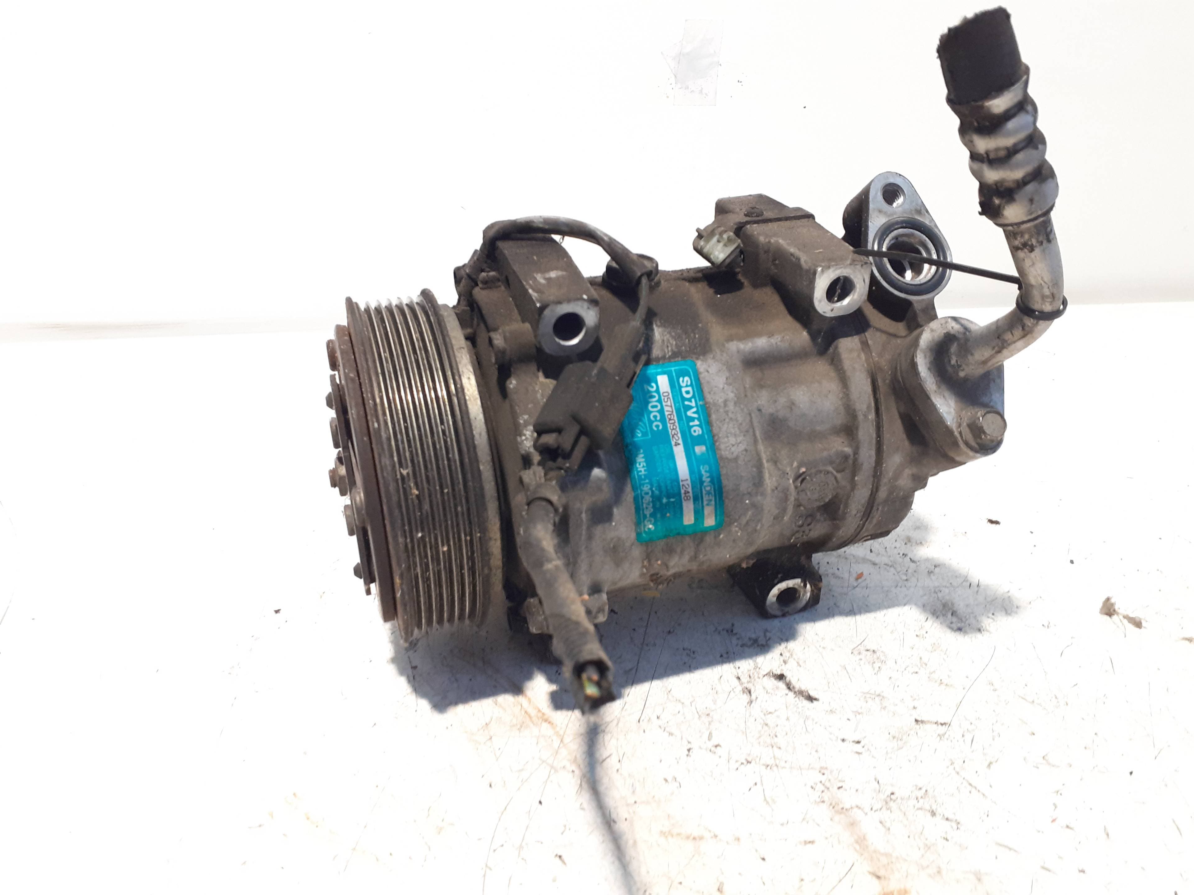 Recambio FORD FOCUS C-MAX (CAP) ref. 3M5H19D629GC 4