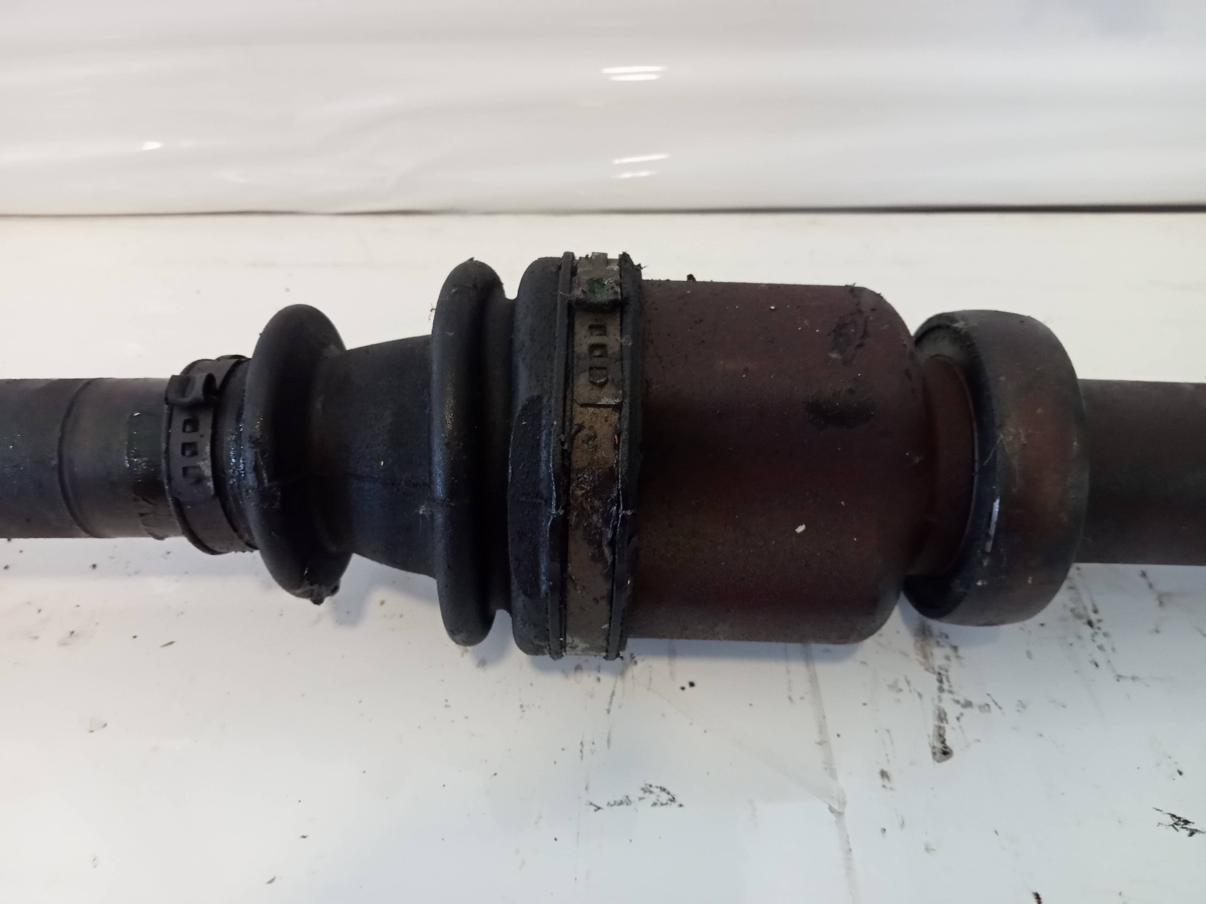 Transmision delantera derecha FORD FOCUS C-MAX (CAP) 4