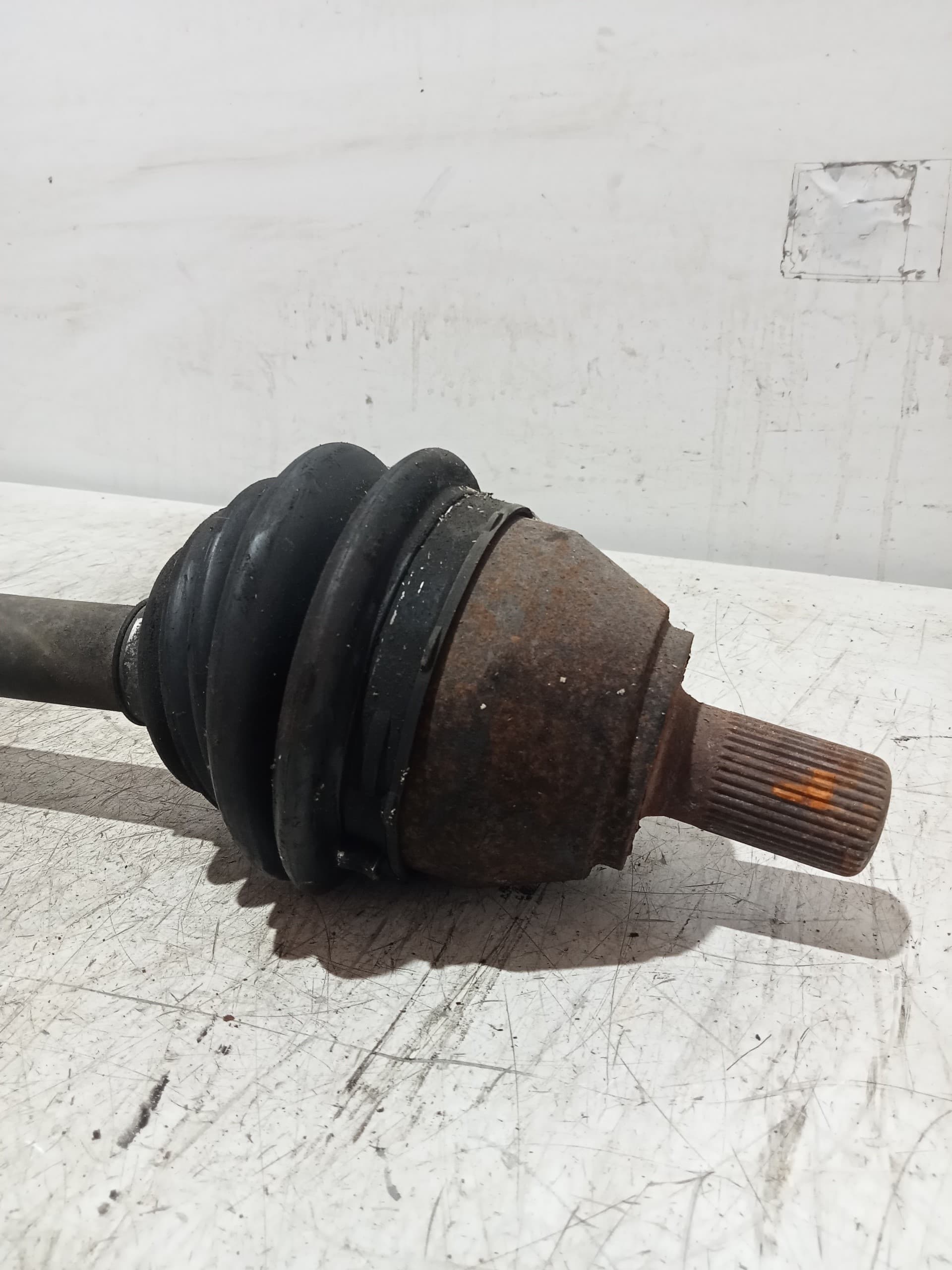 Transmision delantera izquierda FORD FOCUS C-MAX (CAP) 3