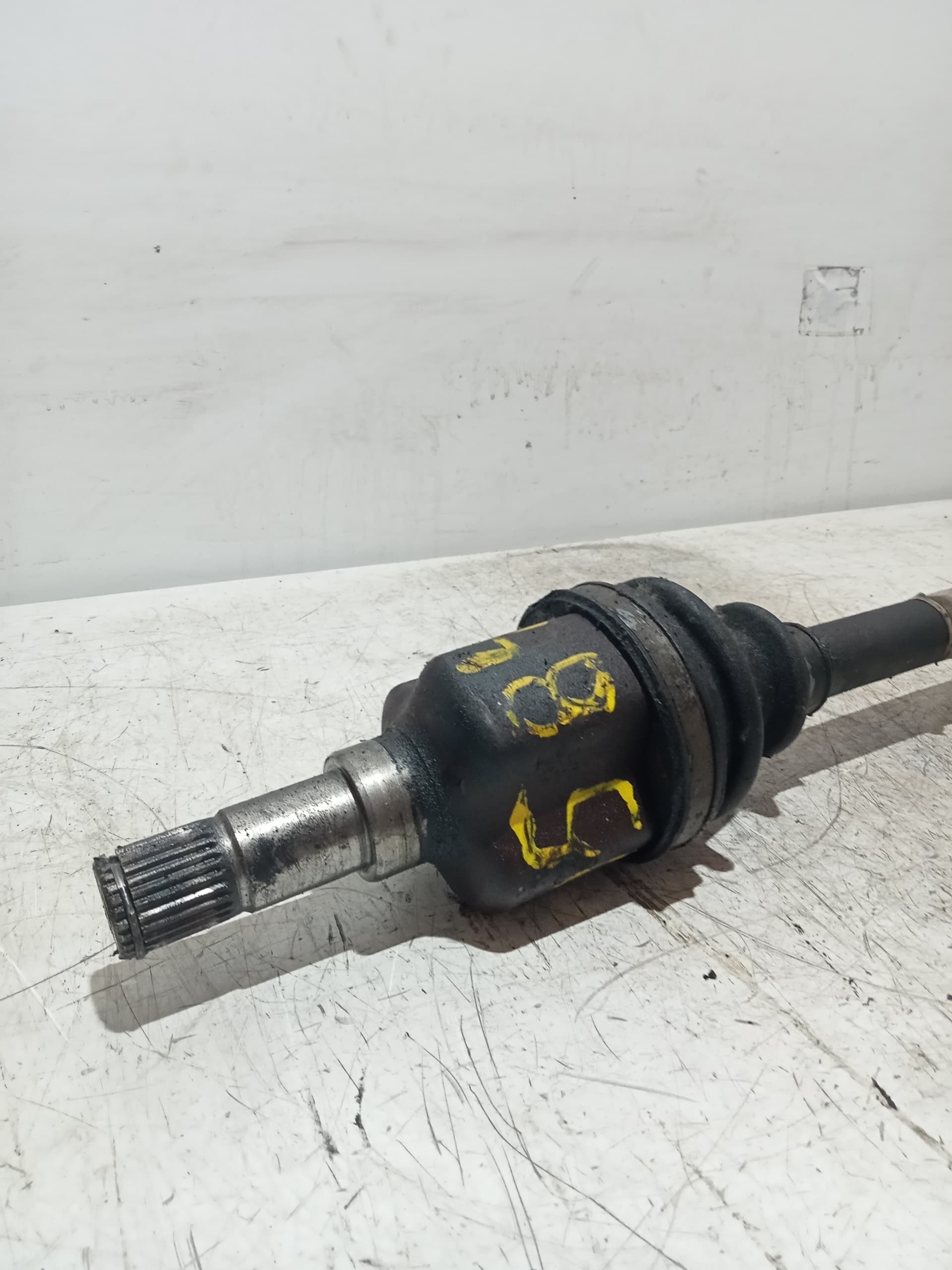 Transmision delantera izquierda FORD FOCUS C-MAX (CAP) 2