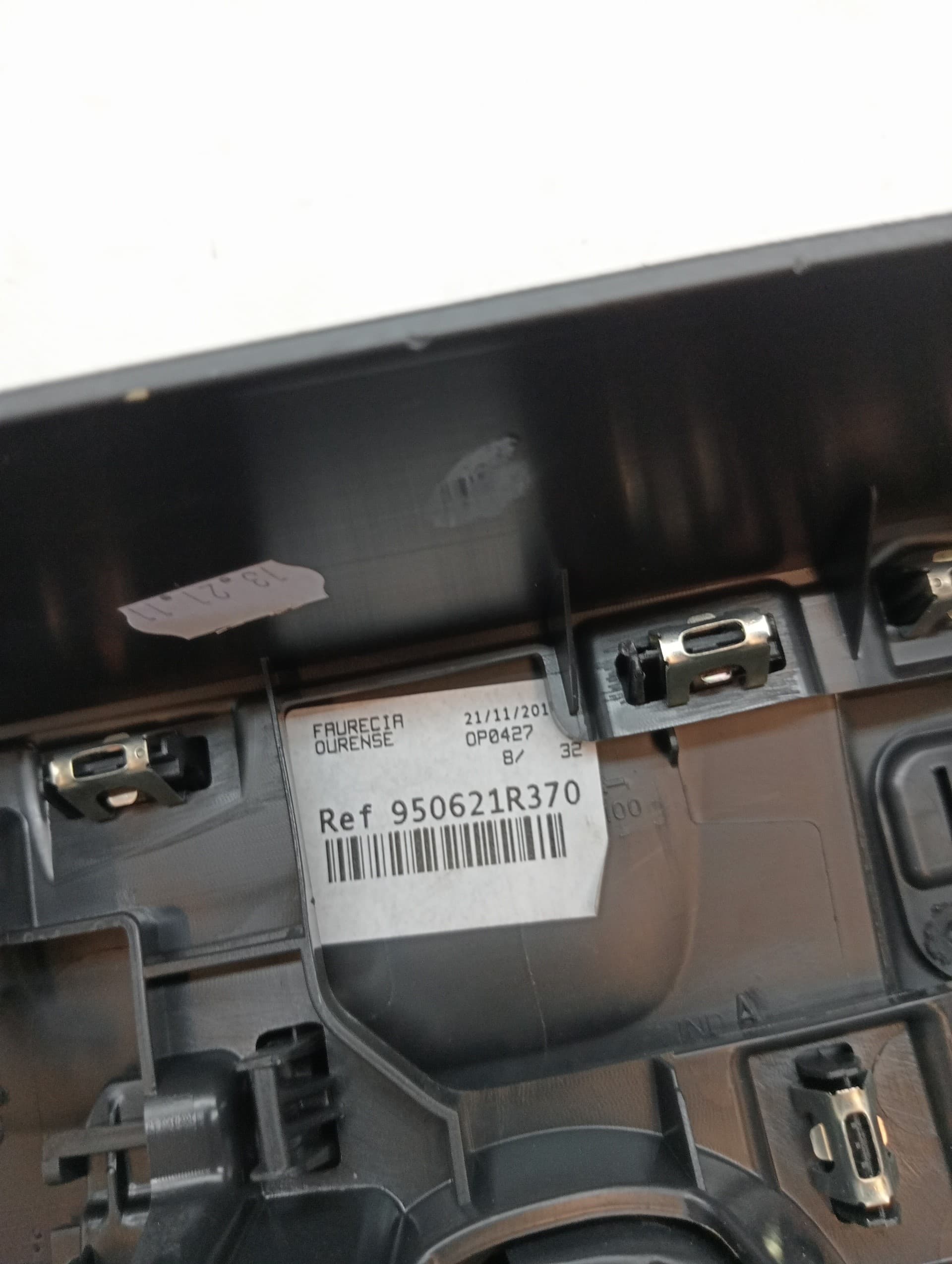 Consola central RENAULT CAPTUR II 2