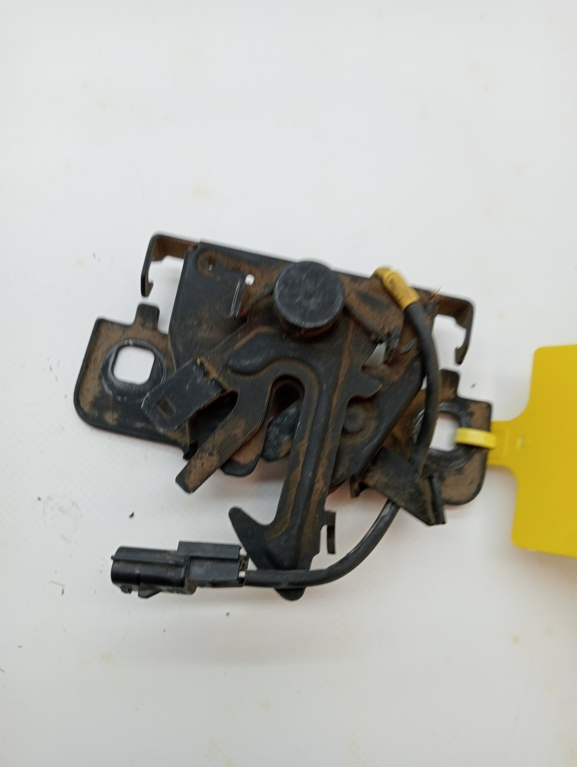 Cerradura capot RENAULT CAPTUR II 2