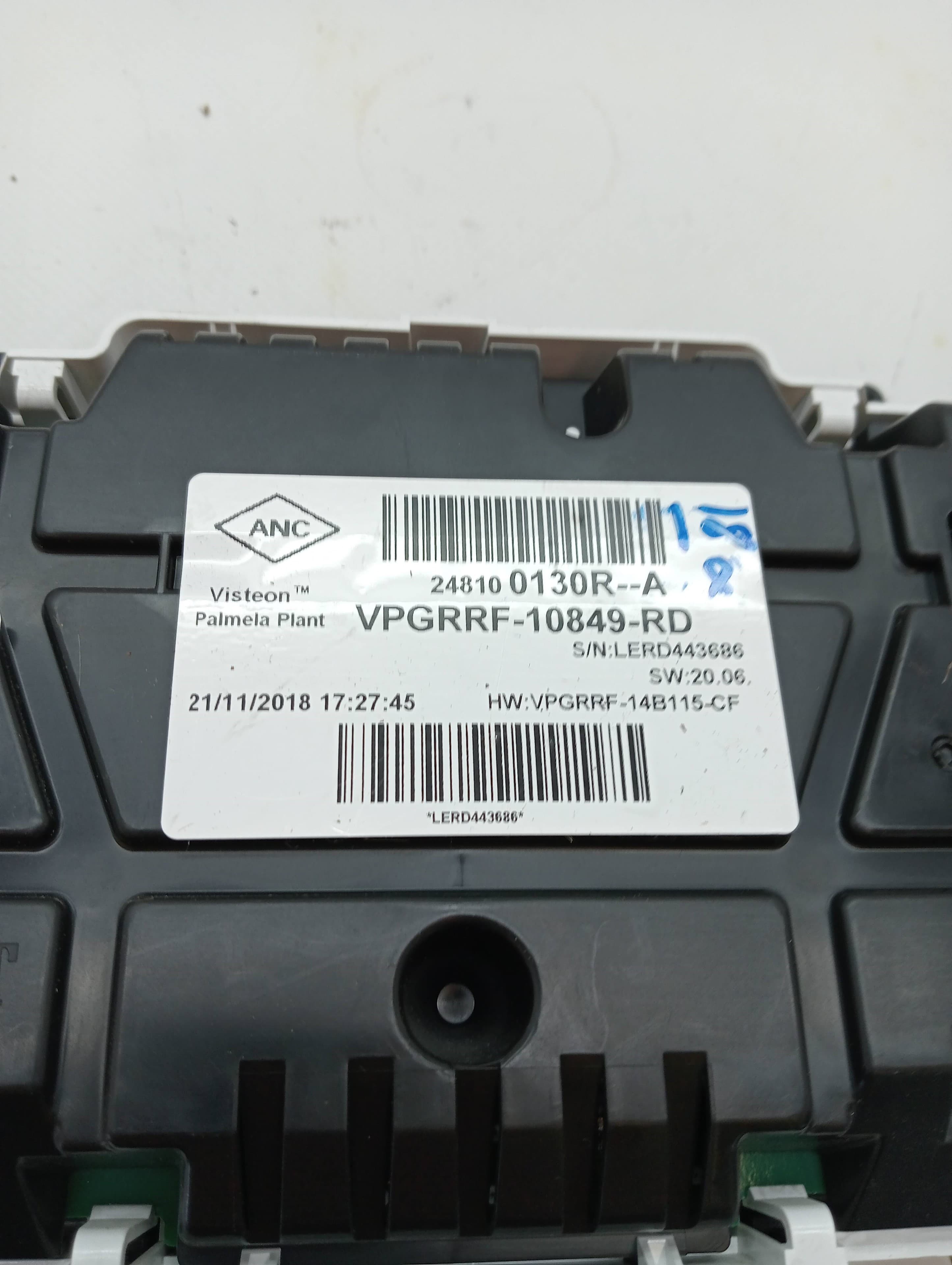 Cuadro instrumentos RENAULT CAPTUR II 3