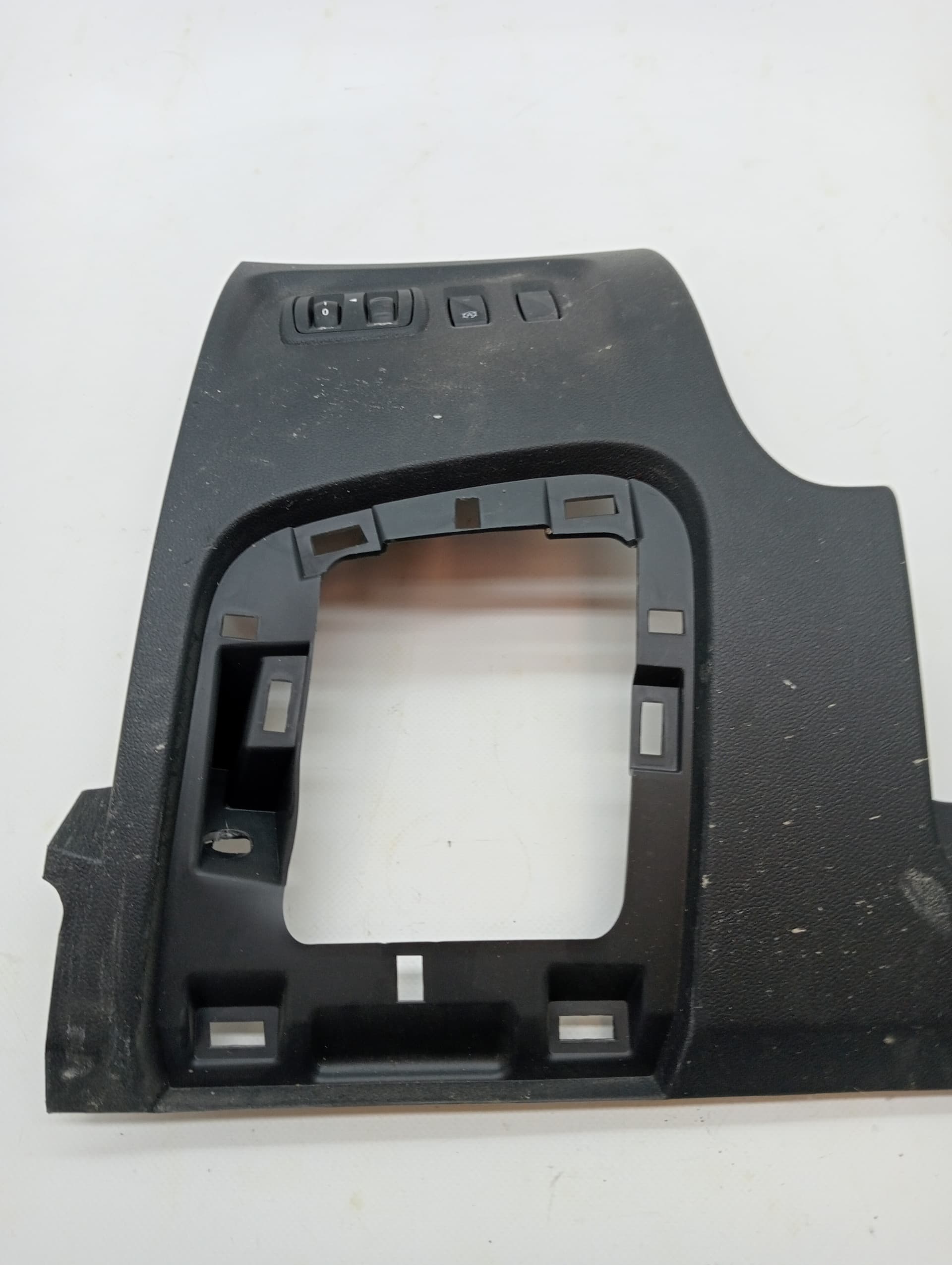 Plastico RENAULT CAPTUR II 3