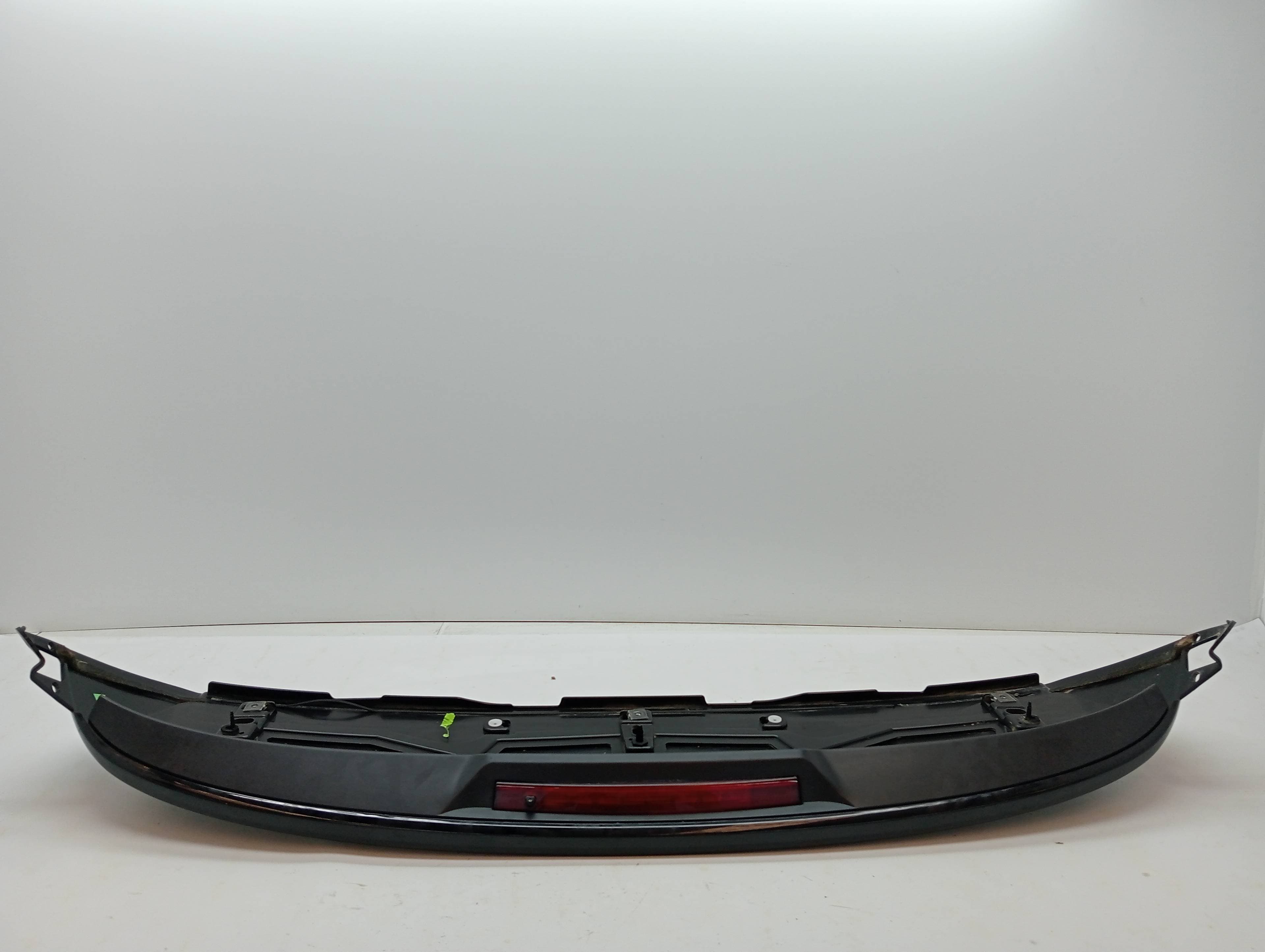 Aleron trasero RENAULT CAPTUR II 3