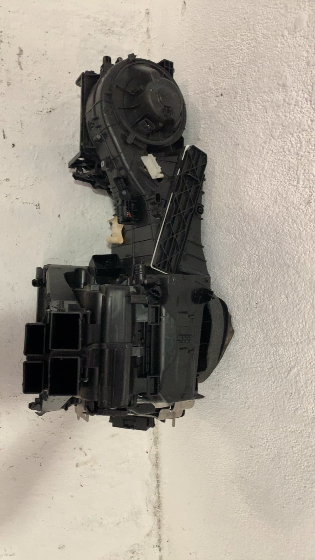 Mueble interior calefaccion VOLKSWAGEN GOLF VI (5K1)