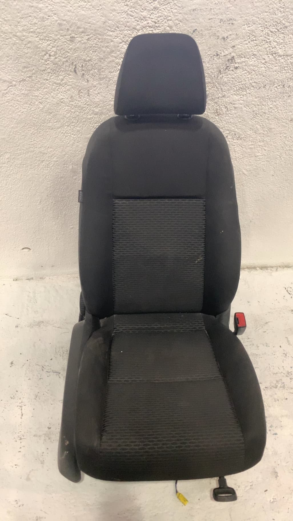 Asiento delantero derecho VOLKSWAGEN GOLF VI (5K1)