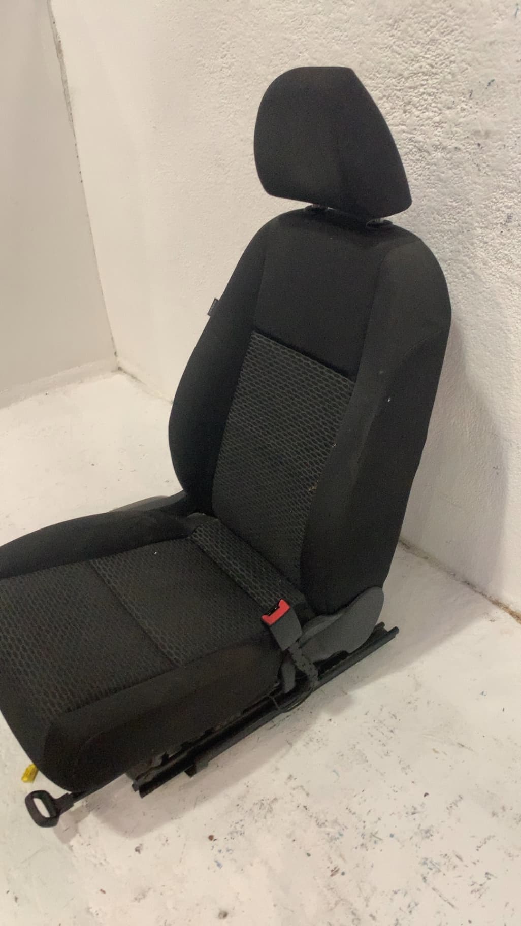 Asiento delantero derecho VOLKSWAGEN GOLF VI (5K1) 4
