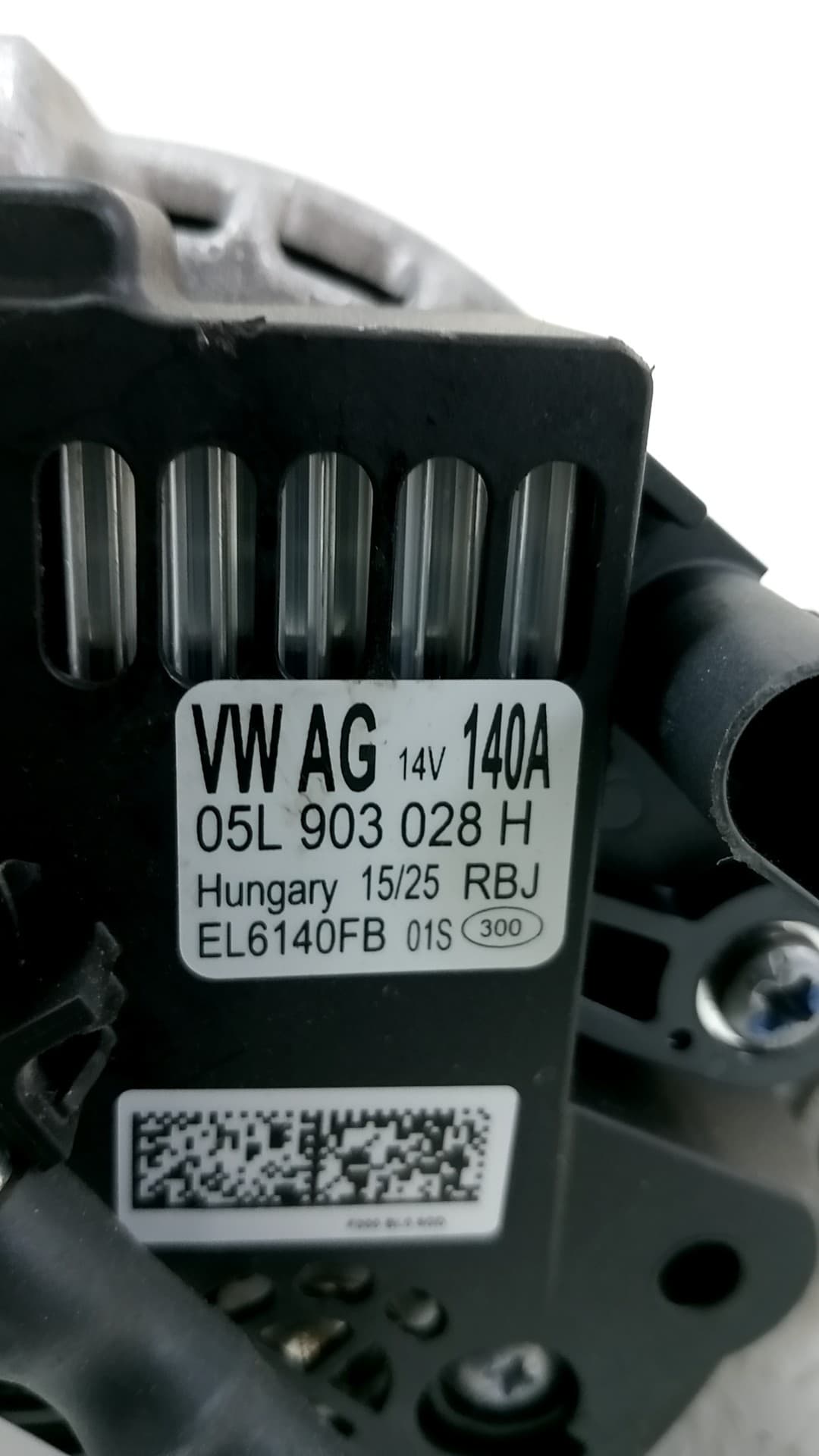 Alternador VOLKSWAGEN GOLF VIII LIM 3