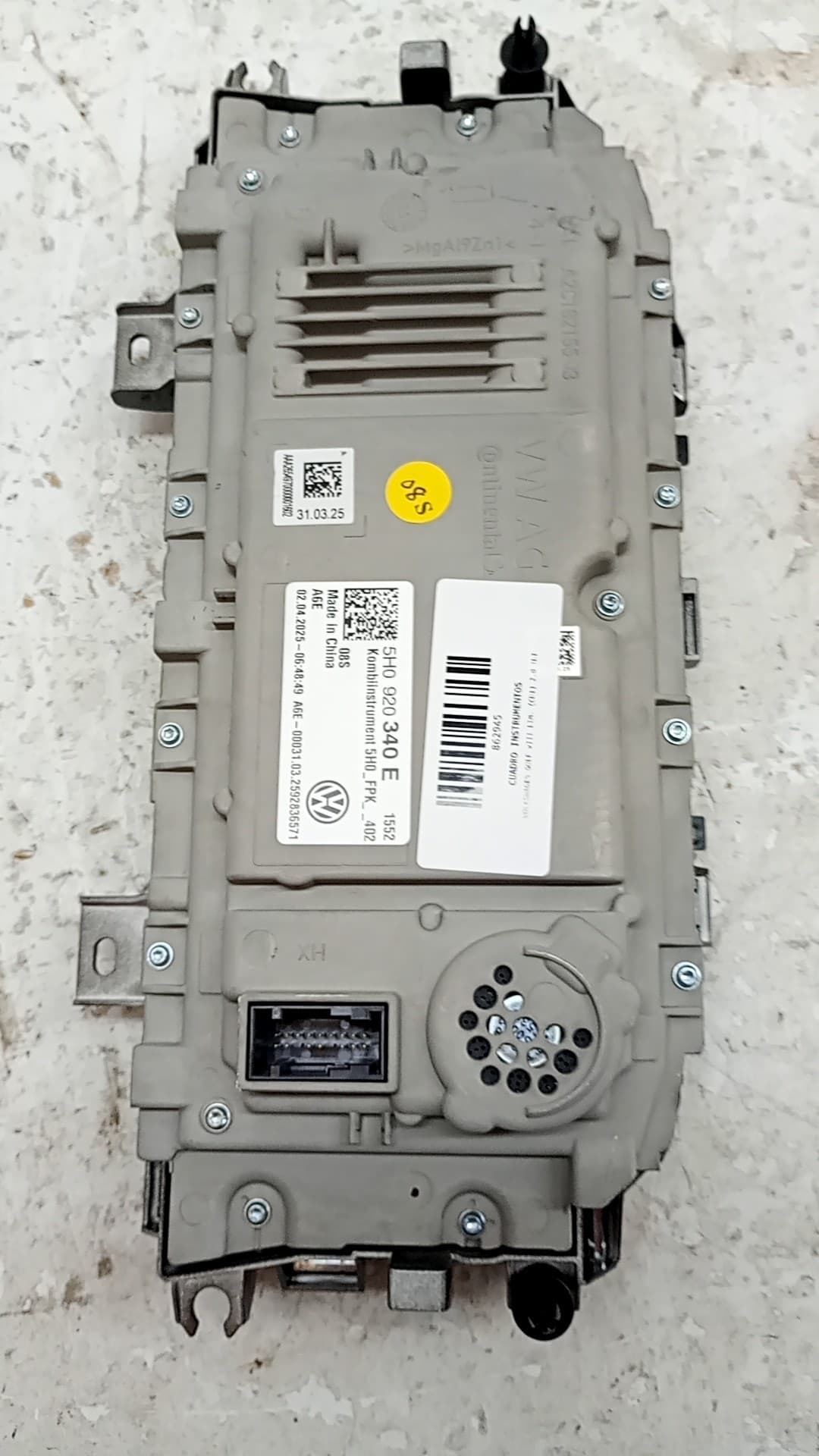 Cuadro instrumentos VOLKSWAGEN GOLF VIII LIM 2