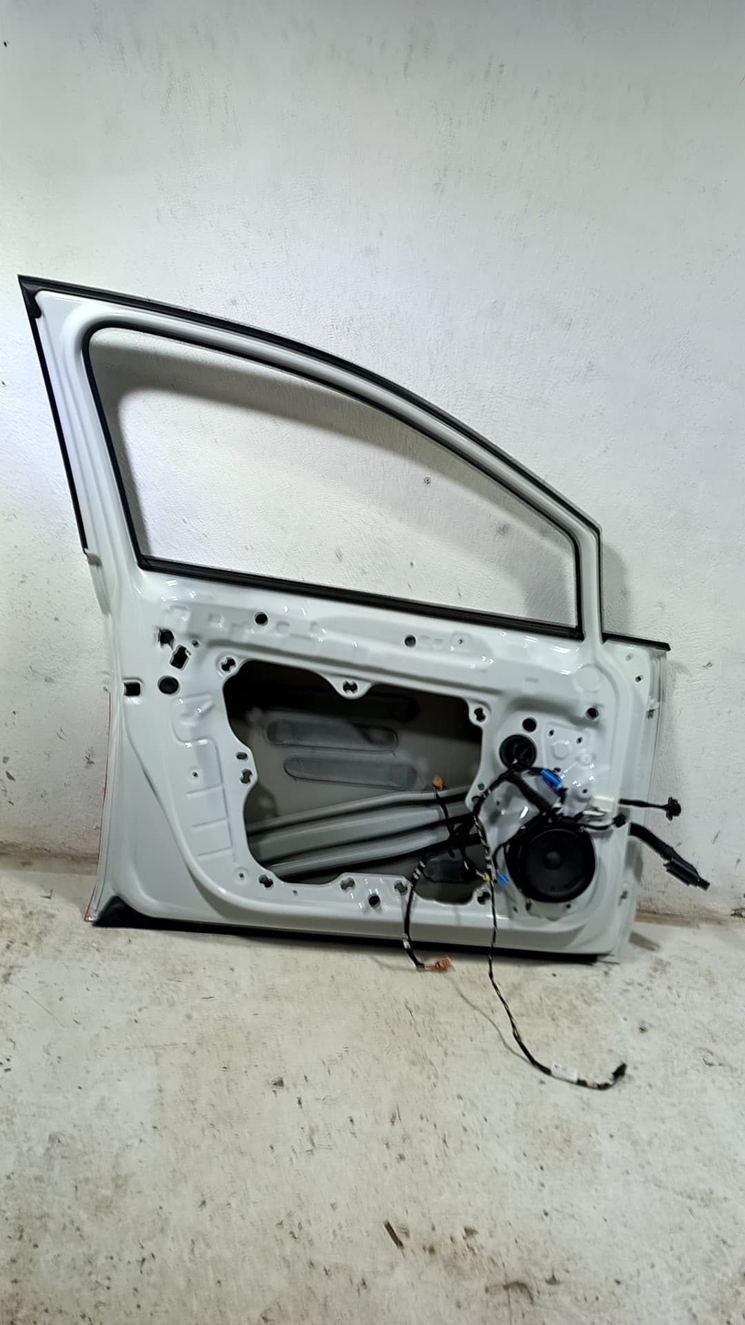 Puerta delantera izquierda VOLKSWAGEN GOLF VIII LIM 2