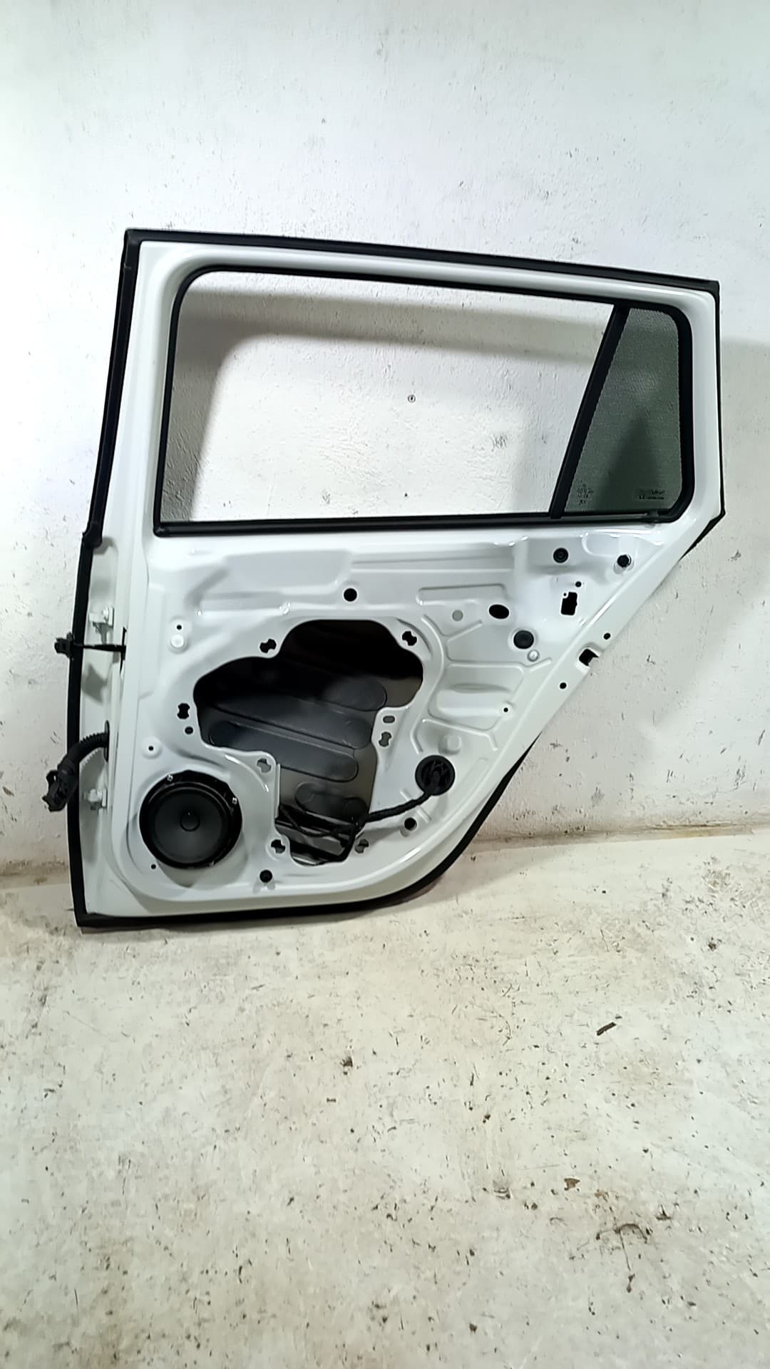 Puerta trasera derecha VOLKSWAGEN GOLF VIII LIM 2