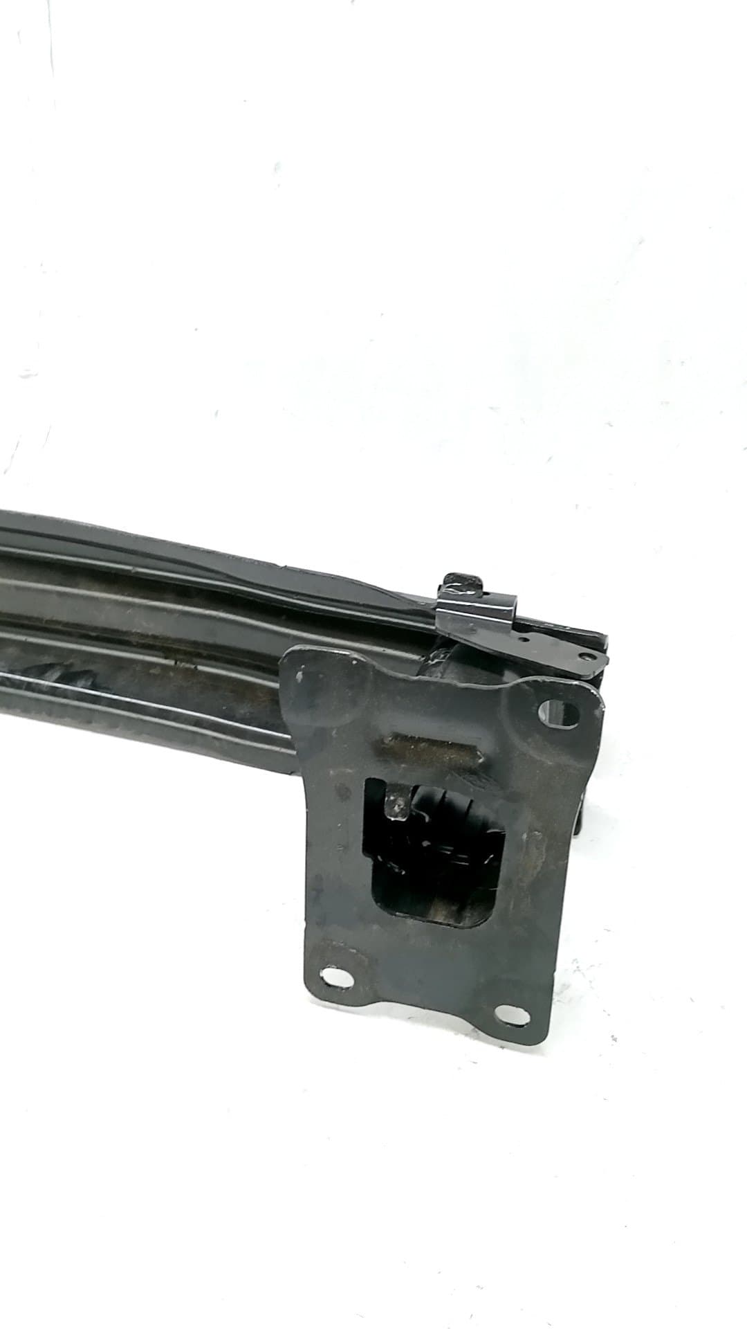 Refuerzo paragolpes trasero VOLKSWAGEN GOLF VIII LIM 2