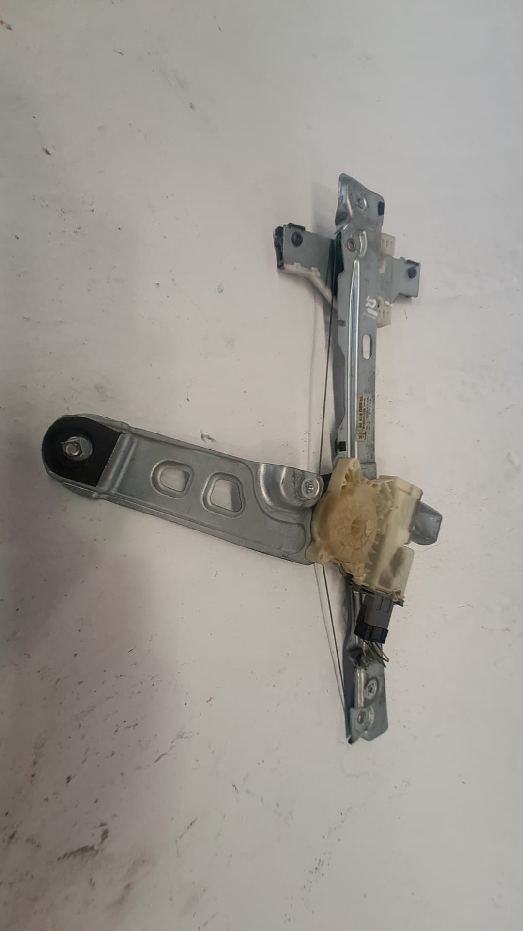 Elevalunas delantero izquierdo PEUGEOT 3008