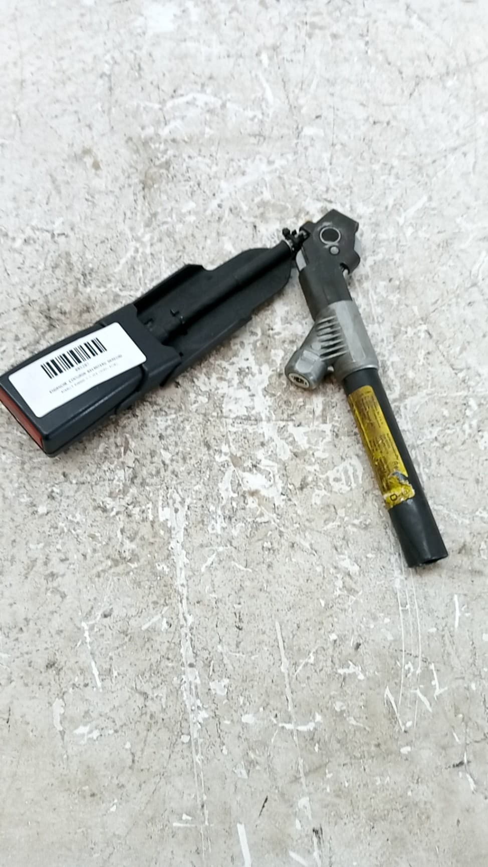 Enganche cinturon delantero derecho RENAULT KANGOO 2