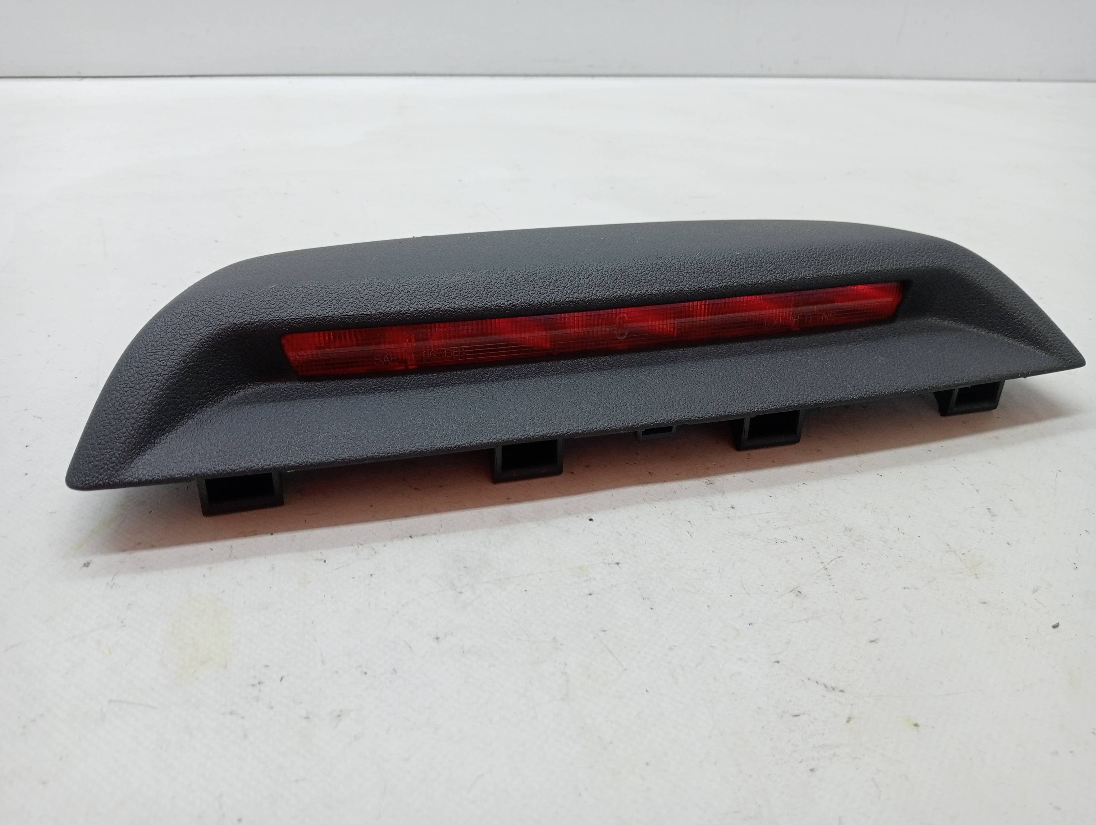Luz central de freno CITROEN C-ELYSÉE