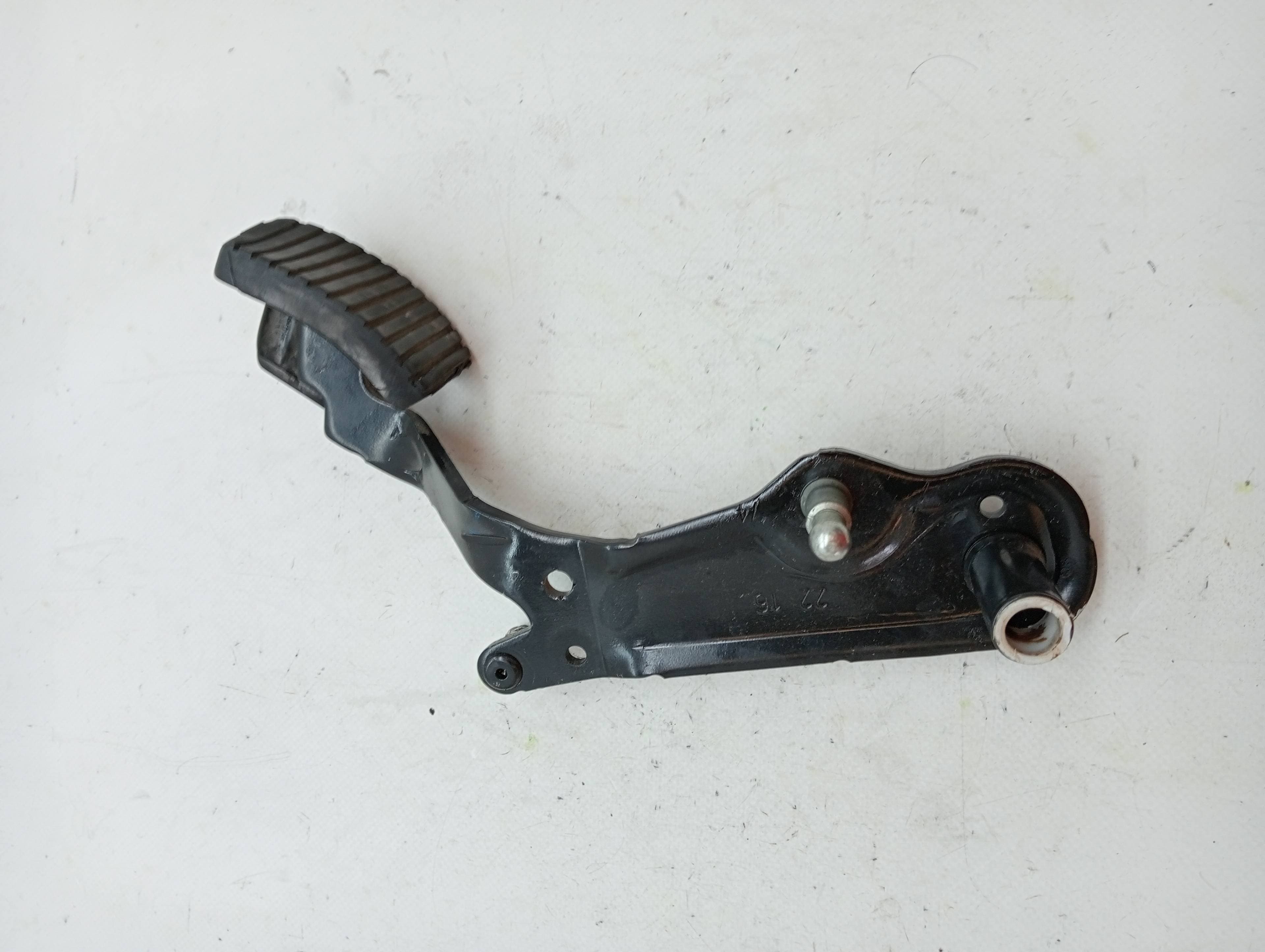 Pedal embrague CITROEN C-ELYSÉE 3