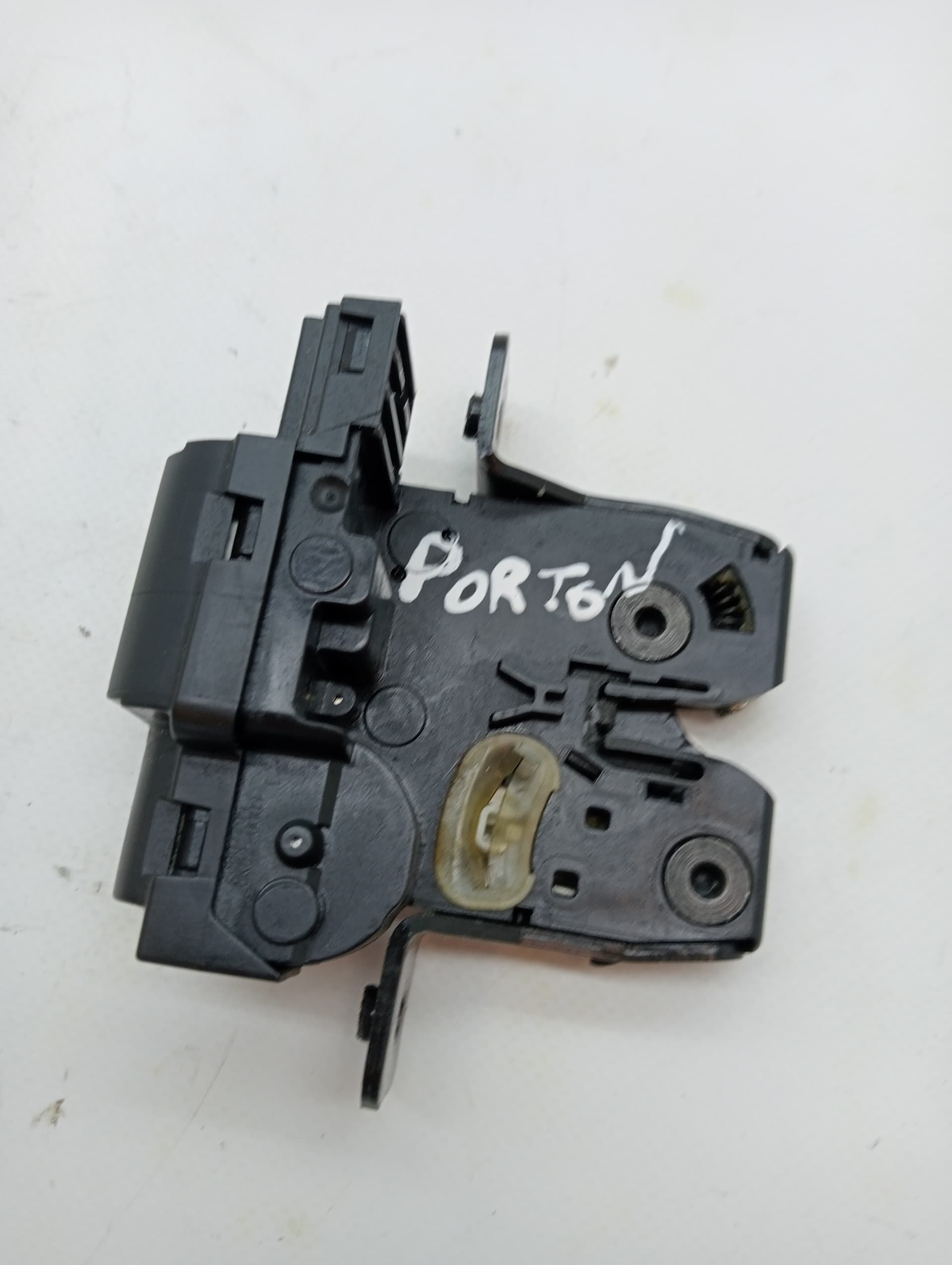Cerradura maletero / porton NISSAN QASHQAI (J10) 3