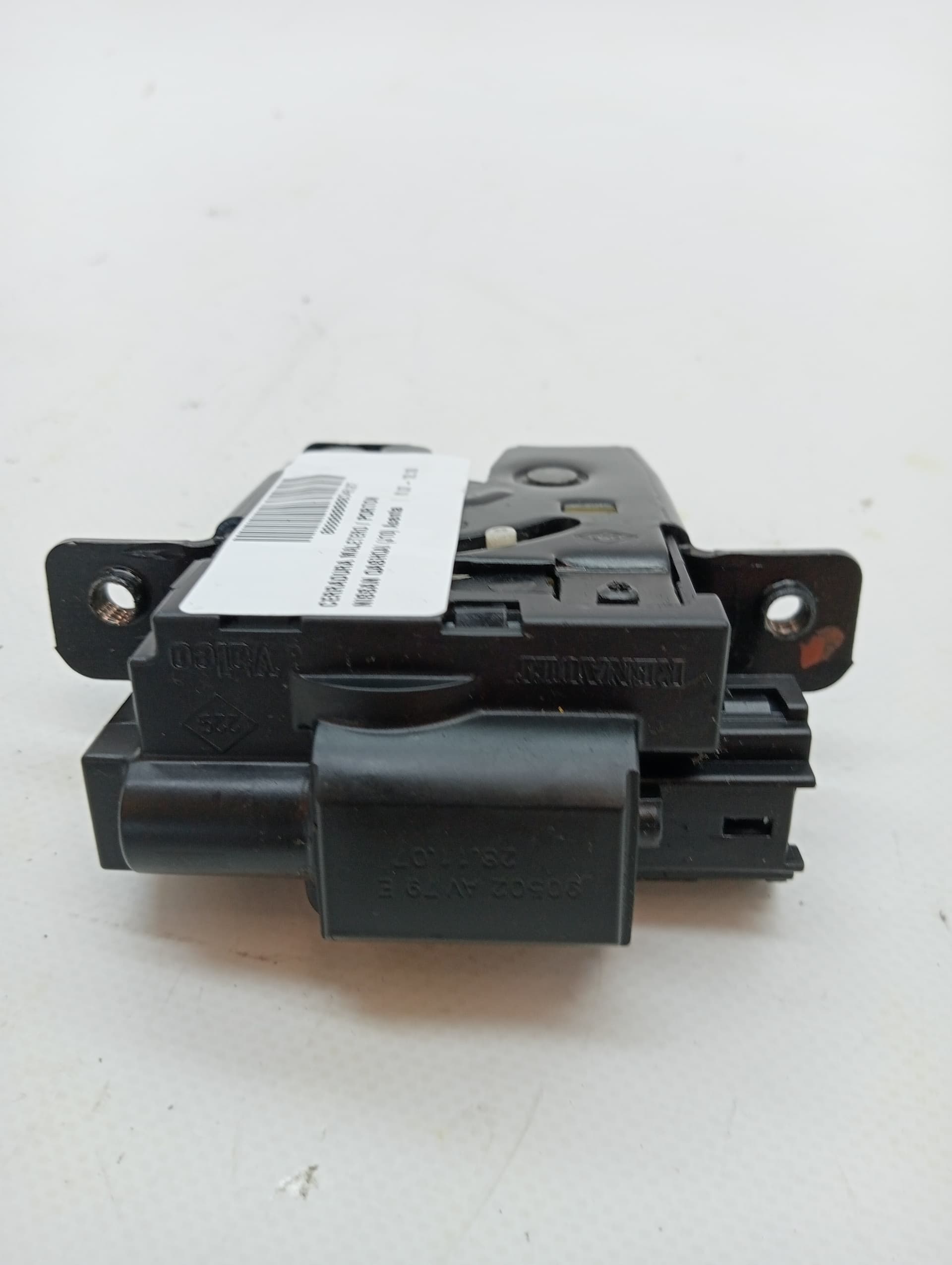Cerradura maletero / porton NISSAN QASHQAI (J10) 2