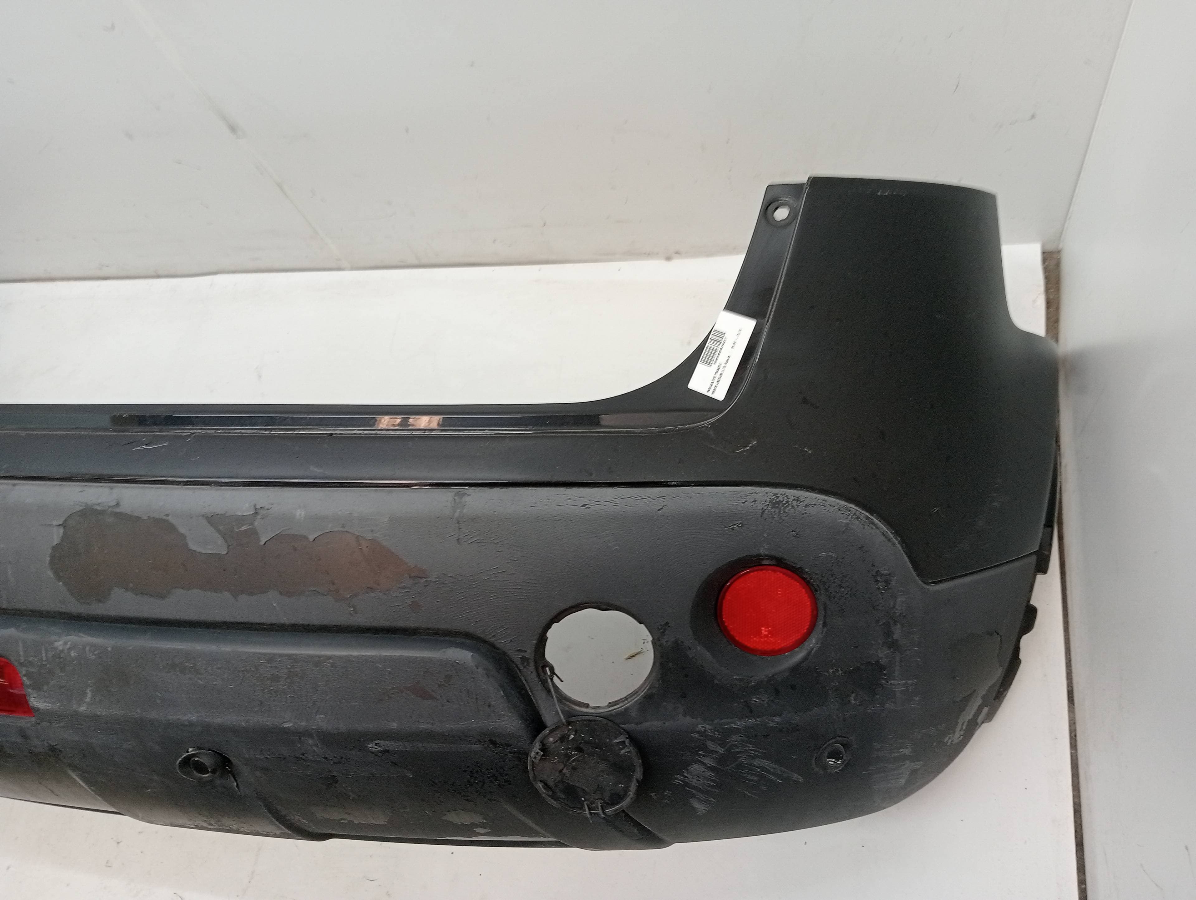 Paragolpes trasero NISSAN QASHQAI (J10) 4