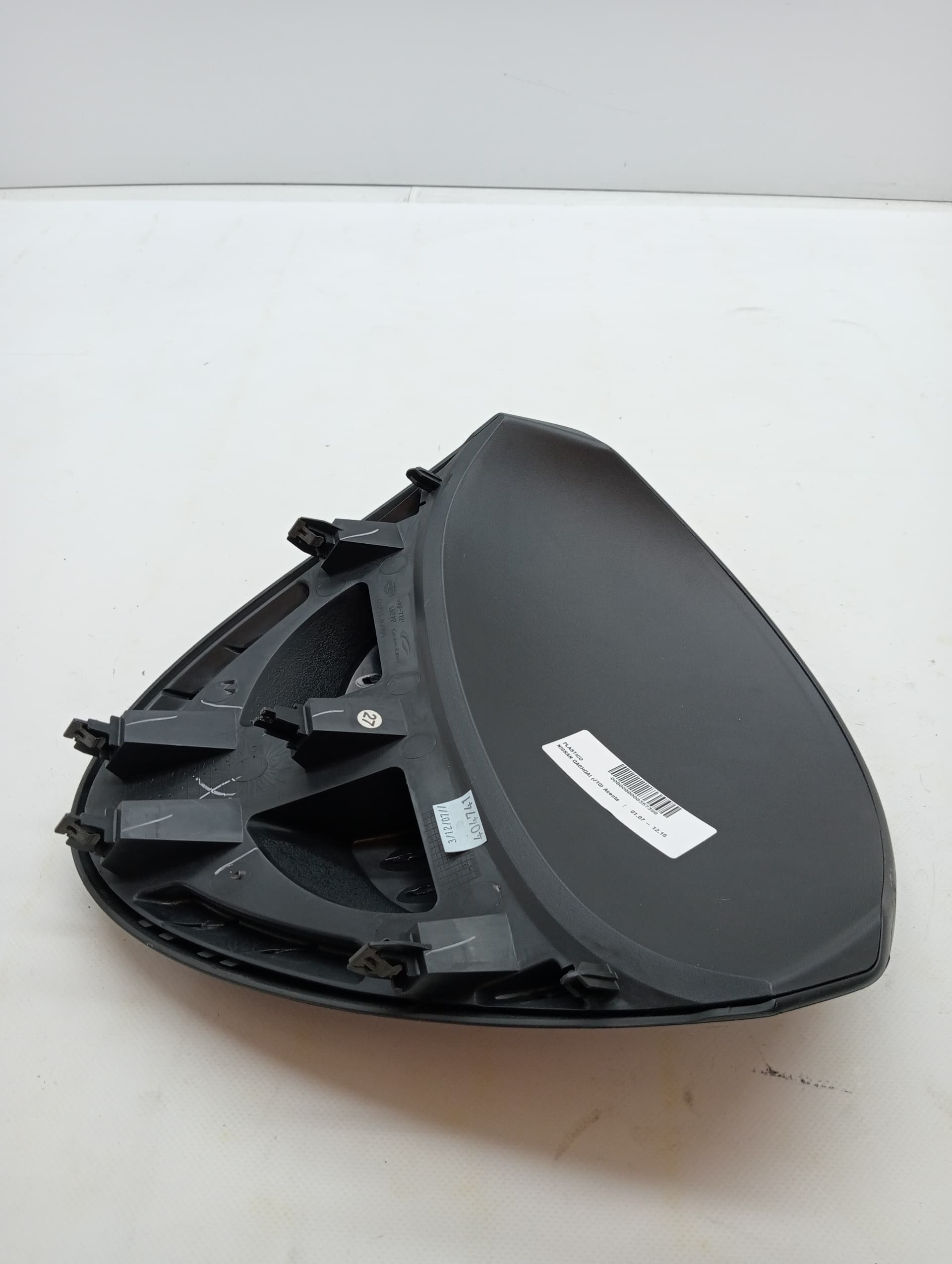 Plastico NISSAN QASHQAI (J10)