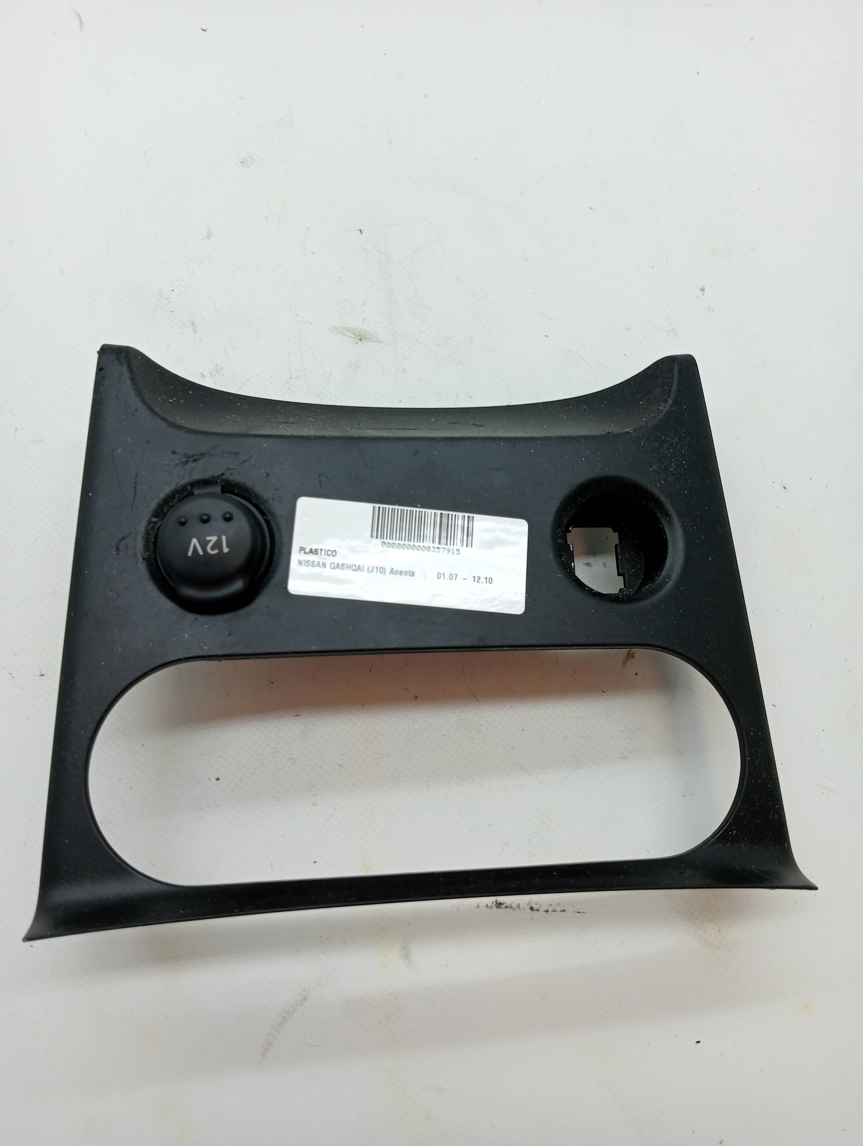 Plastico NISSAN QASHQAI (J10)