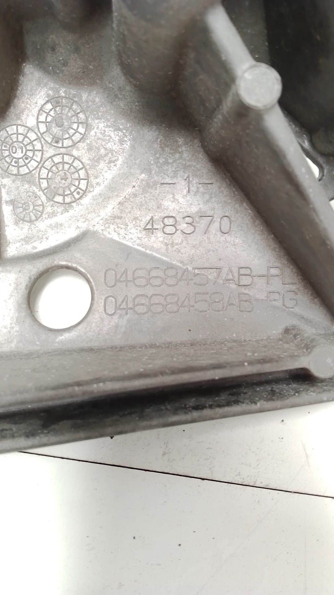 Soporte motor CHRYSLER PT CRUISER 3