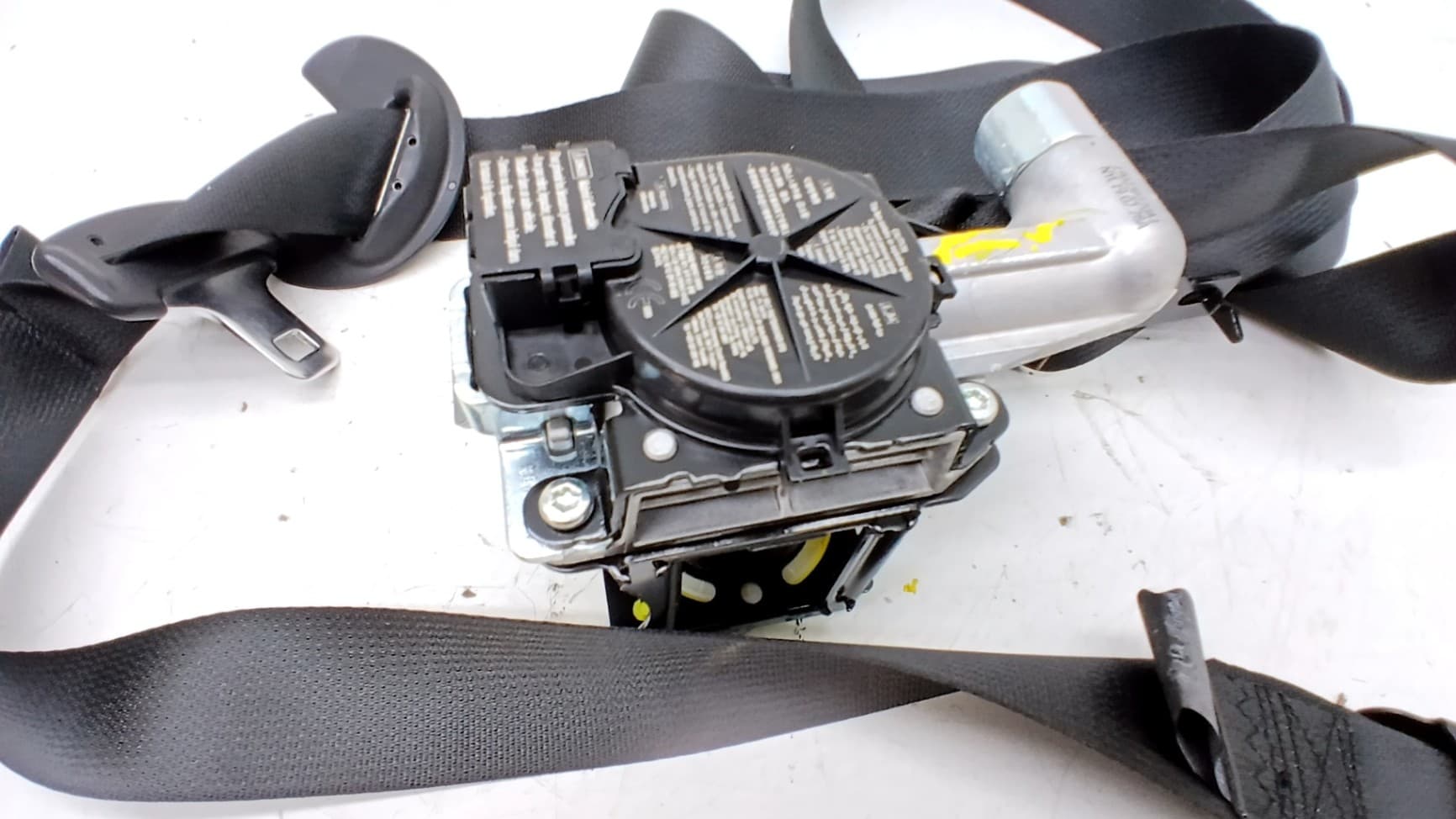 Cinturon seguridad delantero derecho HYUNDAI IONIQ 2