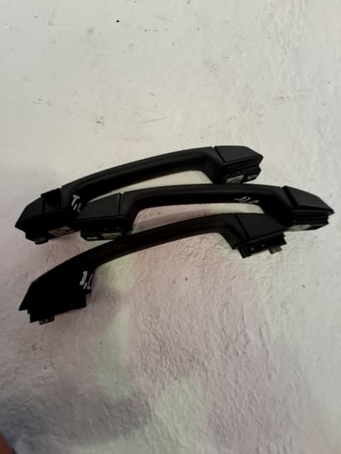 Agarraderos BMW X3 (E83)