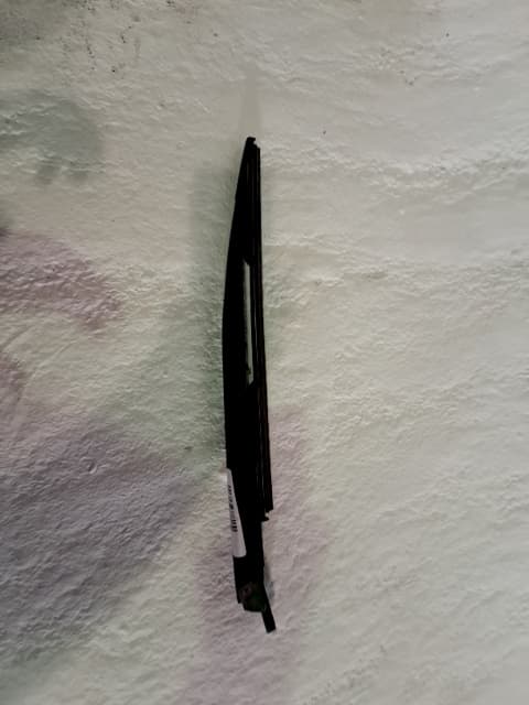 Brazo limpia trasero BMW X3 (E83) 2