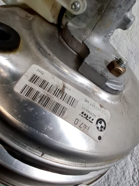 Servofreno BMW X3 (E83)