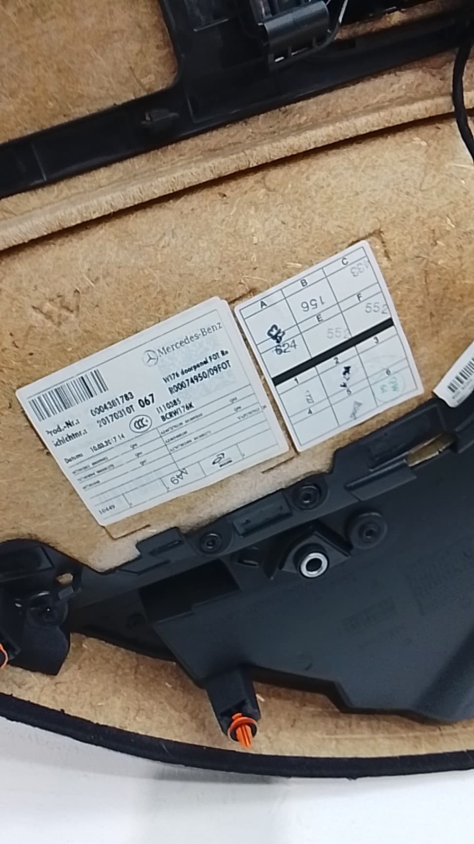 Guarnecido puerta trasera derecha MERCEDES-BENZ CLASE A (W169) 3