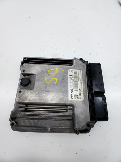 Centralita motor uce SKODA RAPID