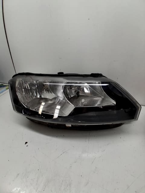 Faro derecho SKODA RAPID 4