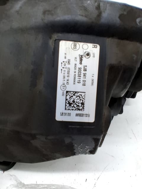 Faro derecho SKODA RAPID 2