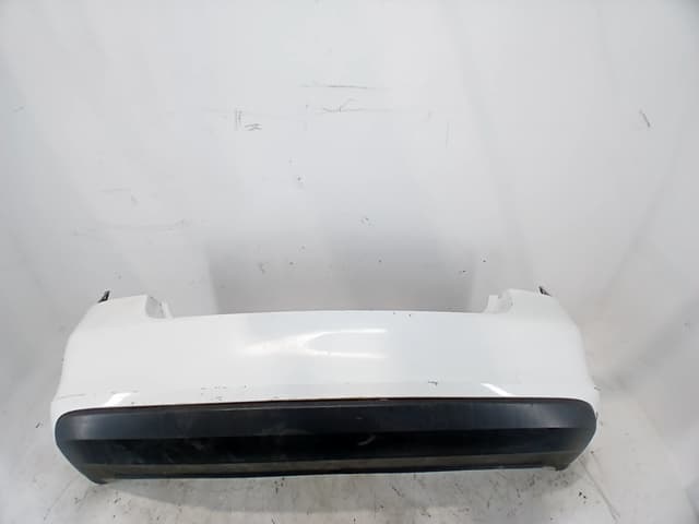 Paragolpes trasero SKODA RAPID