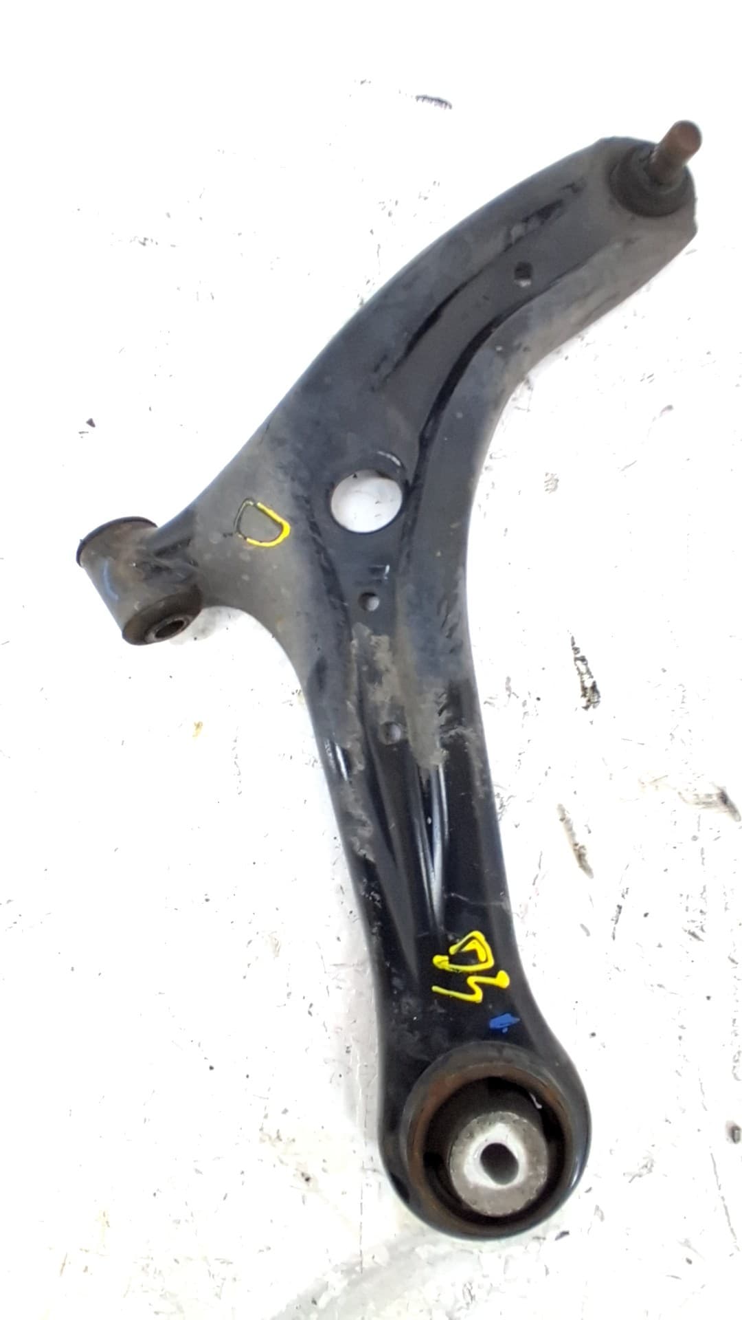 Brazo suspension inferior delantero derecho FORD TRANSIT COURIER