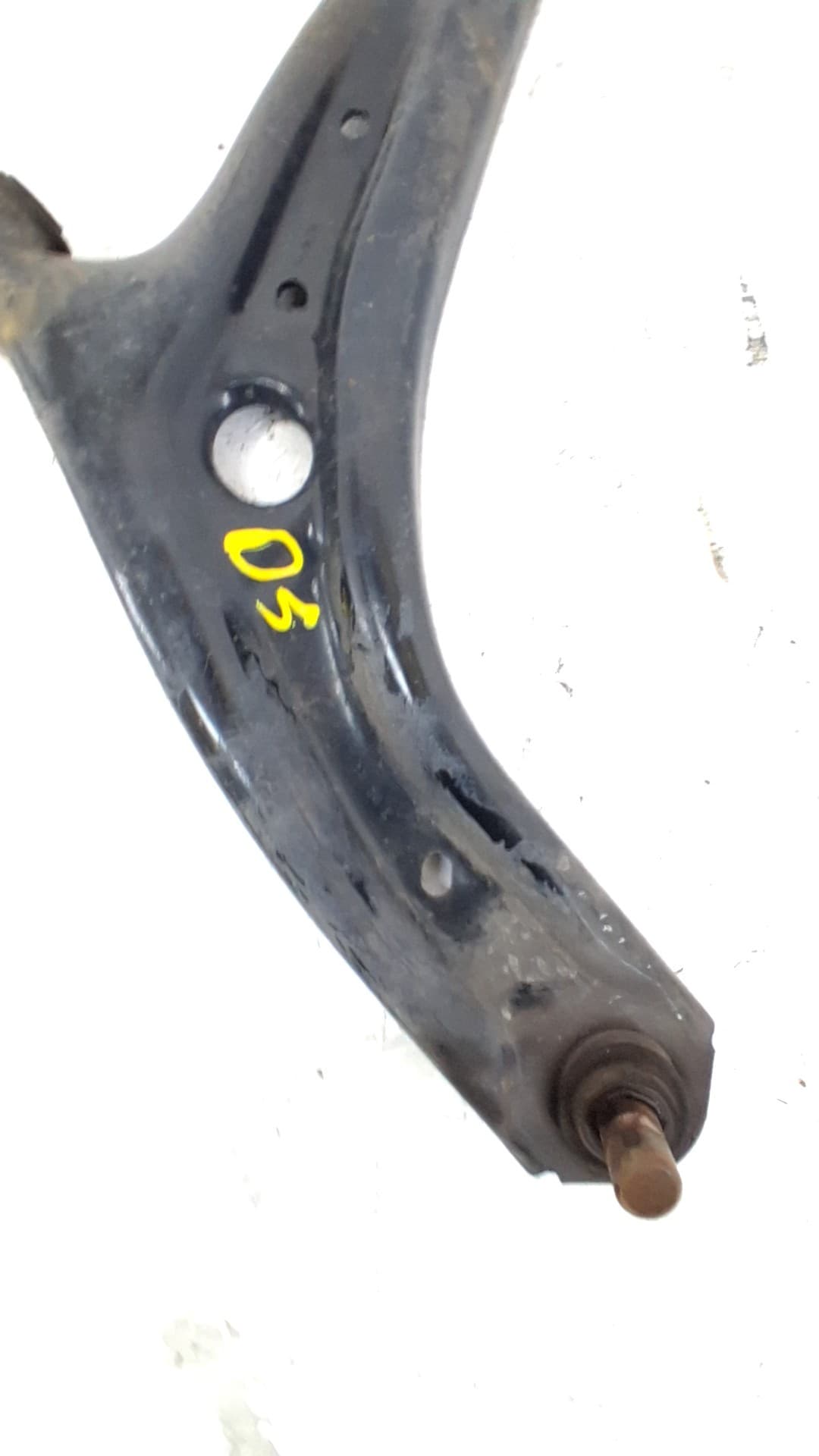 Brazo suspension inferior delantero izquierdo FORD TRANSIT COURIER 2