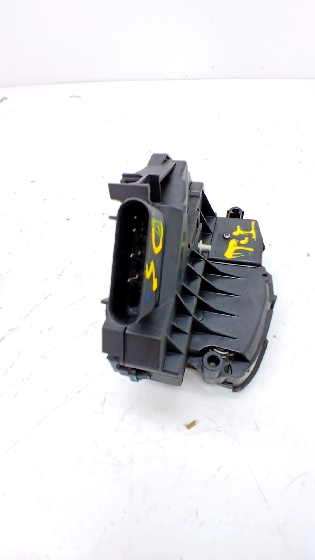 Cerradura puerta trasera izquierda FORD TRANSIT COURIER 3