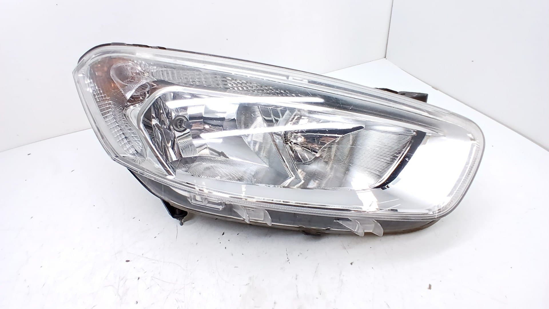 Faro derecho FORD TRANSIT COURIER