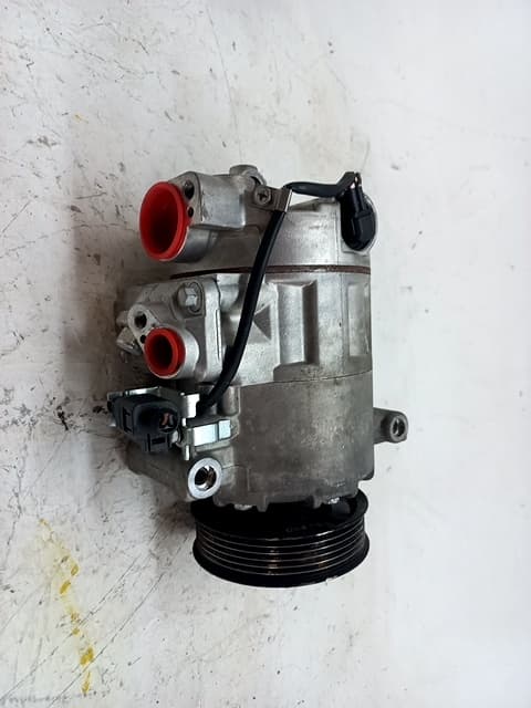 Recambio AUDI A4 B7 (8EC) ref. 8E0260805CA 2