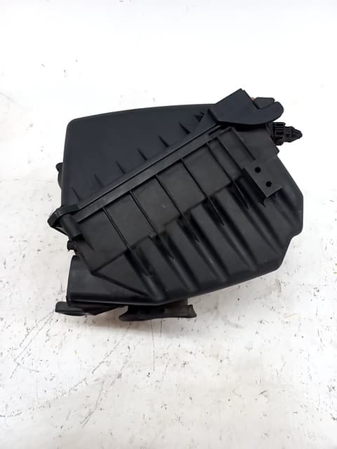 Caja filtro aire AUDI A4 B7 (8EC) 2