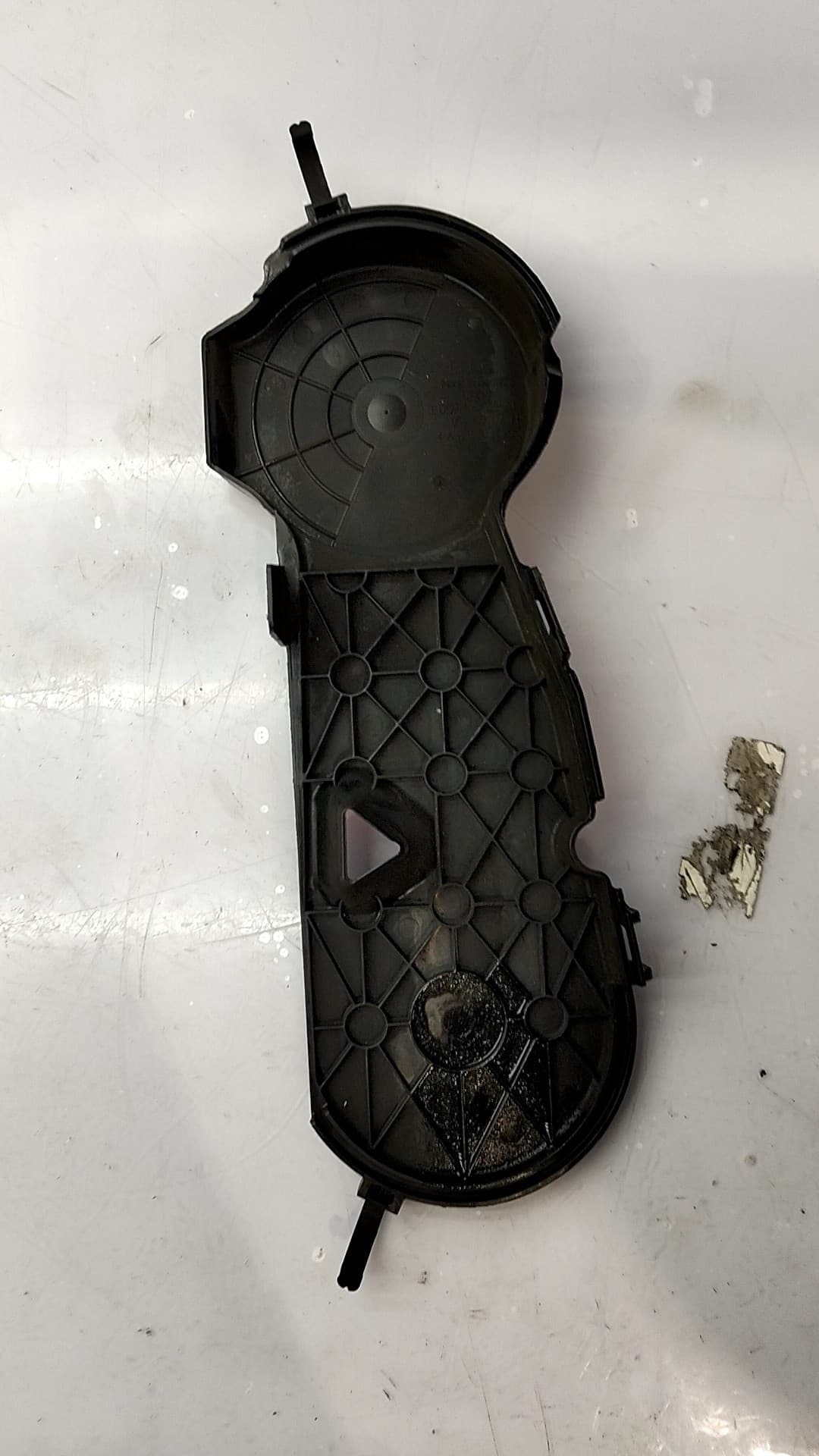 Tapa distribucion AUDI A4 B7 (8EC) 2