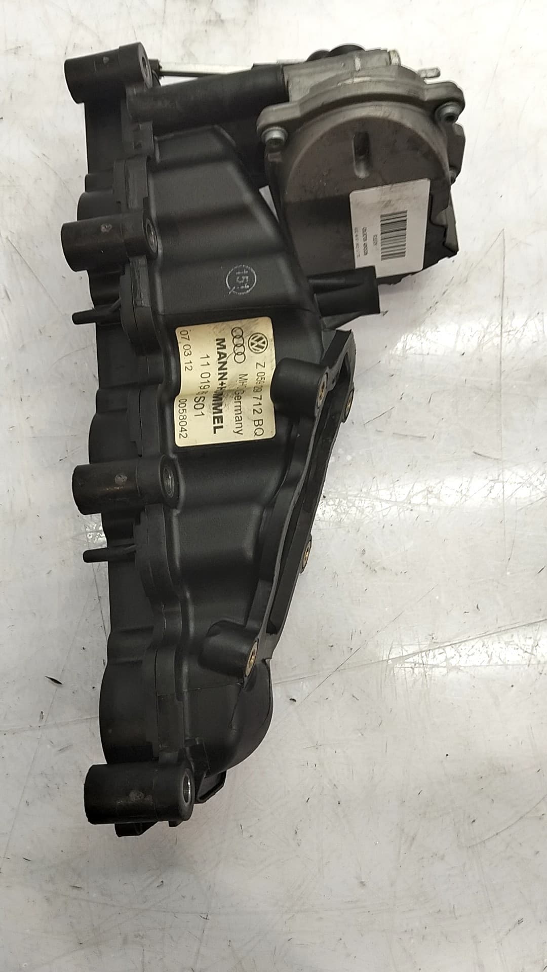Colector admision AUDI A4 B7 (8EC) 3