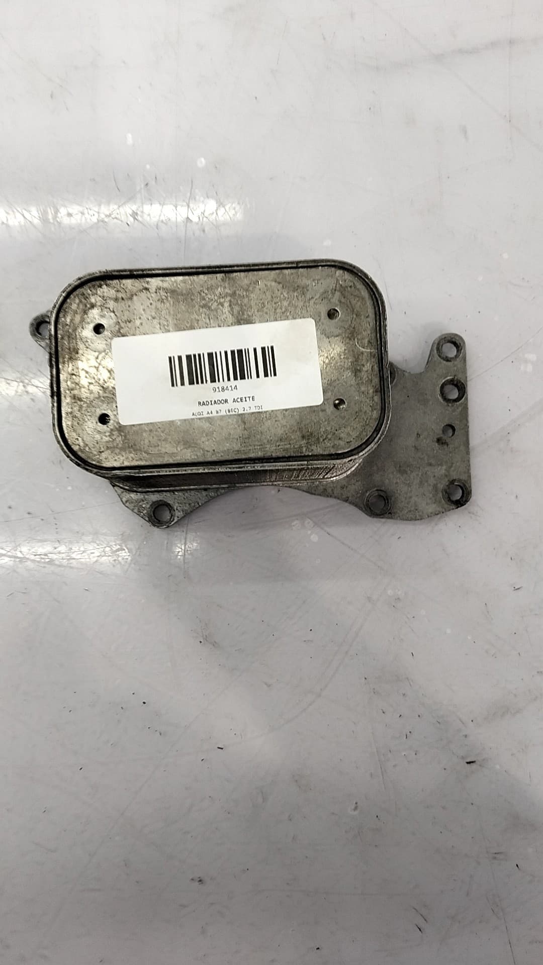 Radiador aceite AUDI A4 B7 (8EC)