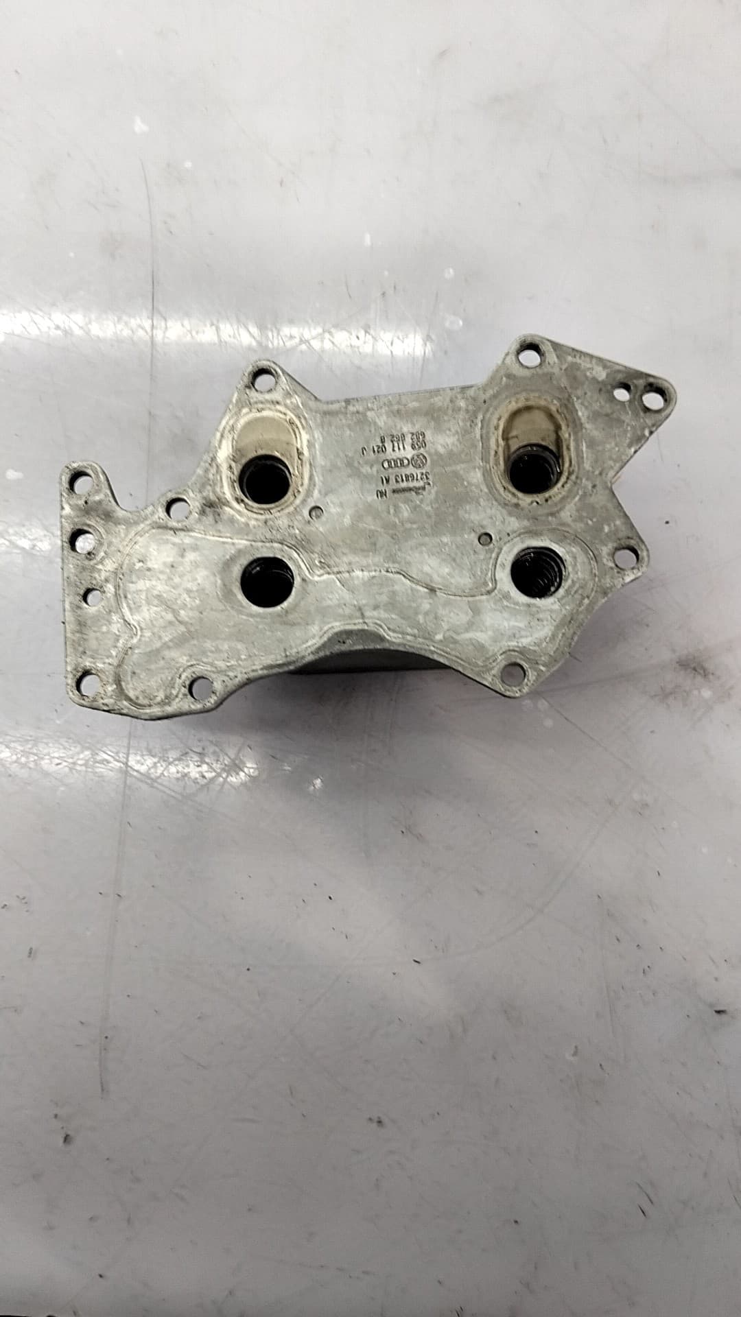Radiador aceite AUDI A4 B7 (8EC) 2