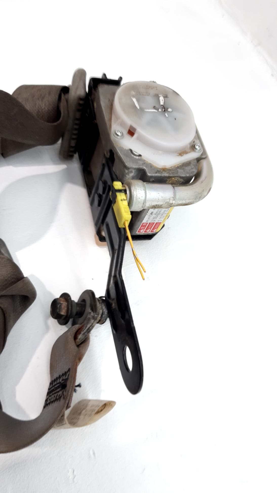 Cinturon seguridad delantero izquierdo NISSAN X-TRAIL (T30) 3