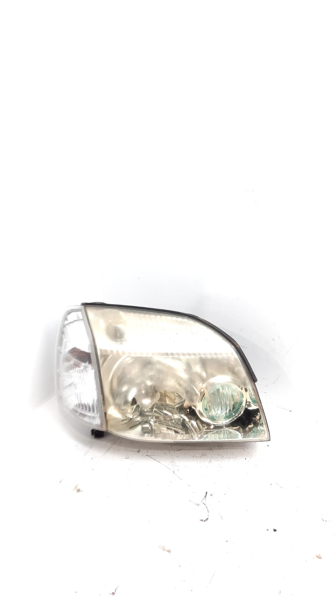 Faro derecho NISSAN X-TRAIL (T30)