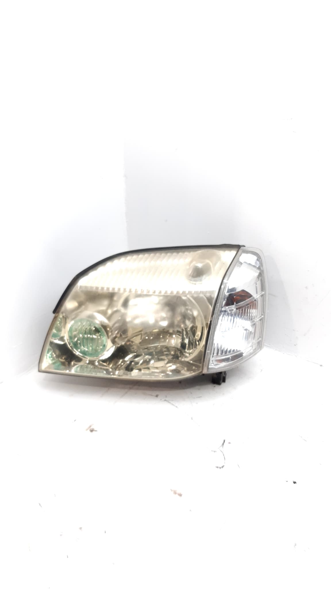 Faro izquierdo NISSAN X-TRAIL (T30) 5