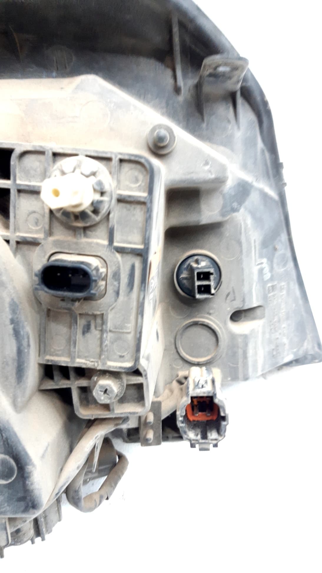 Faro izquierdo NISSAN X-TRAIL (T30) 2